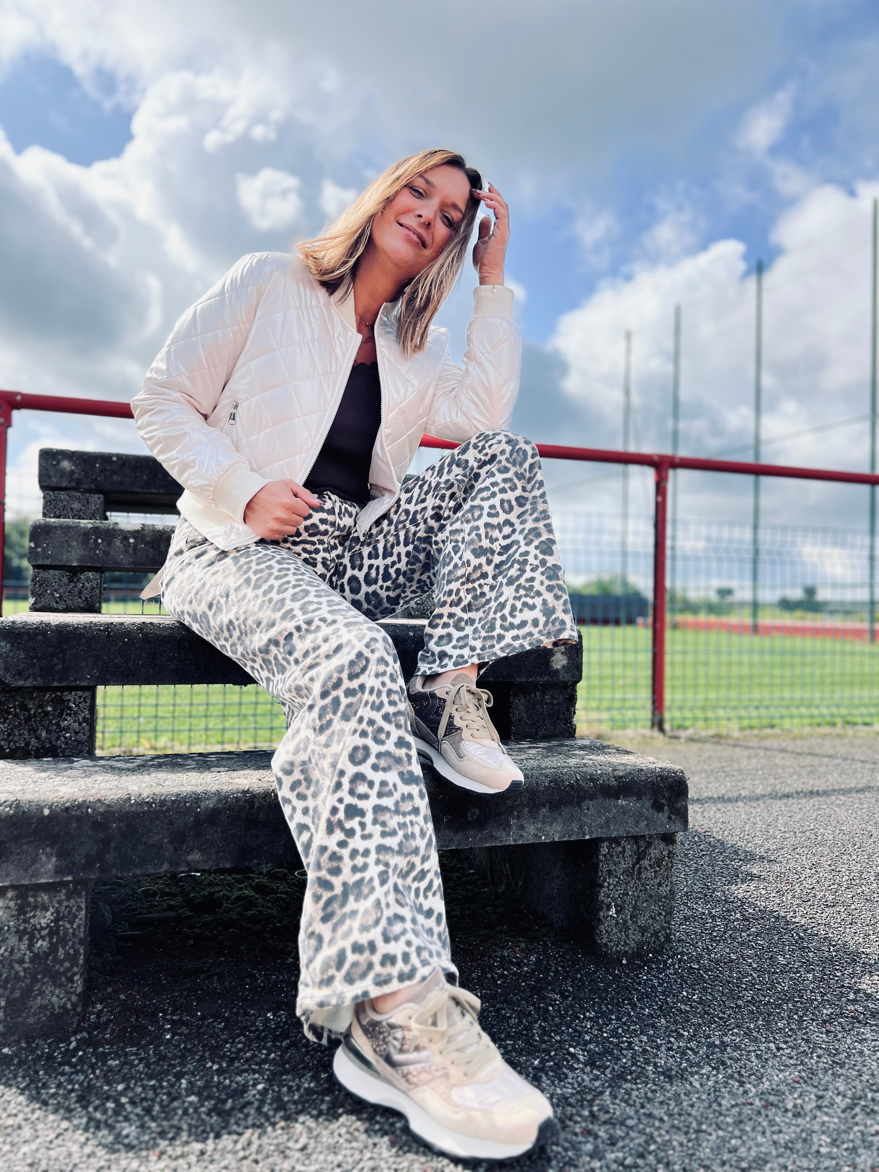 Notre bomber DIANE écru