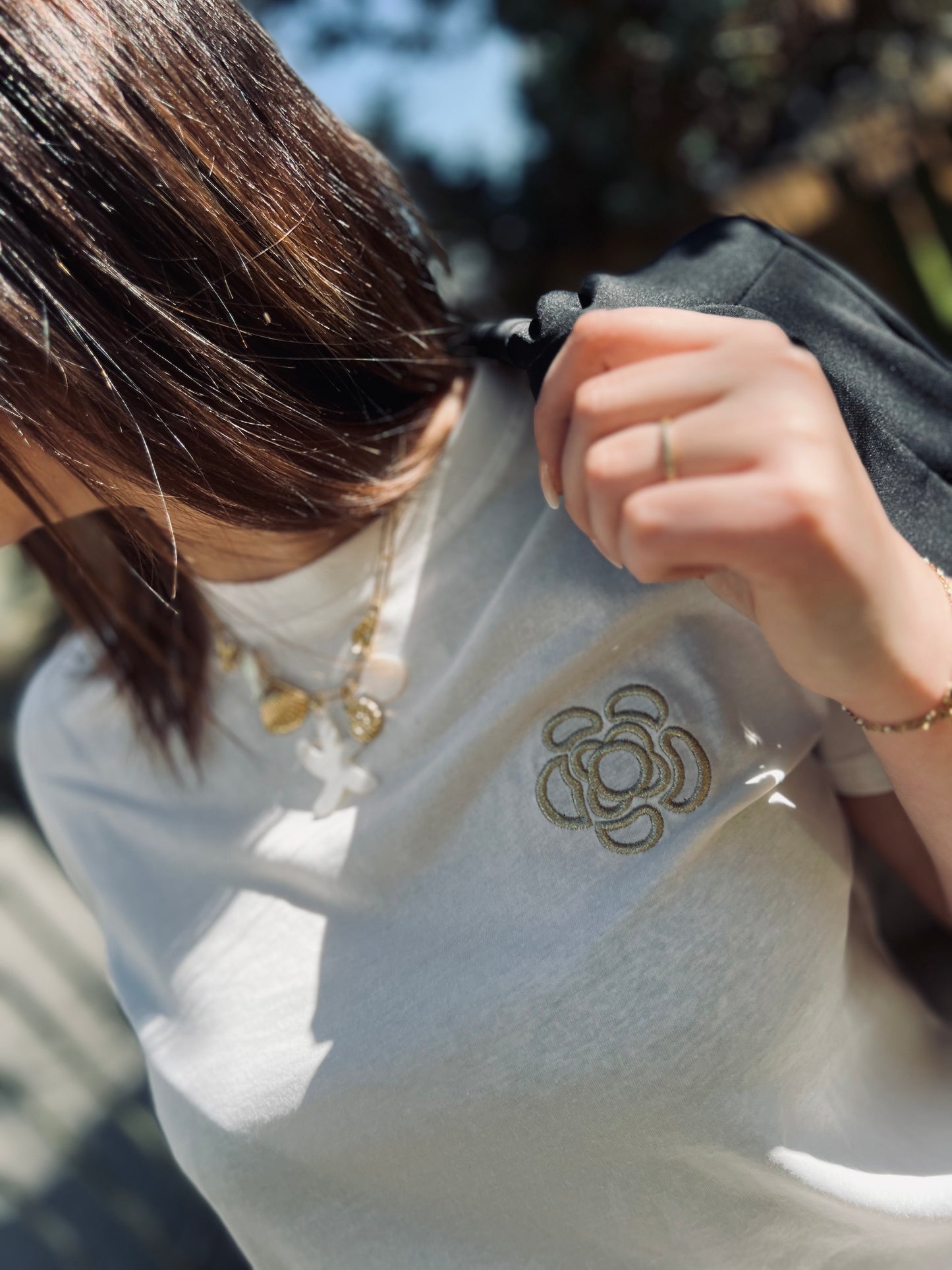 T-shirt ROSAS gold