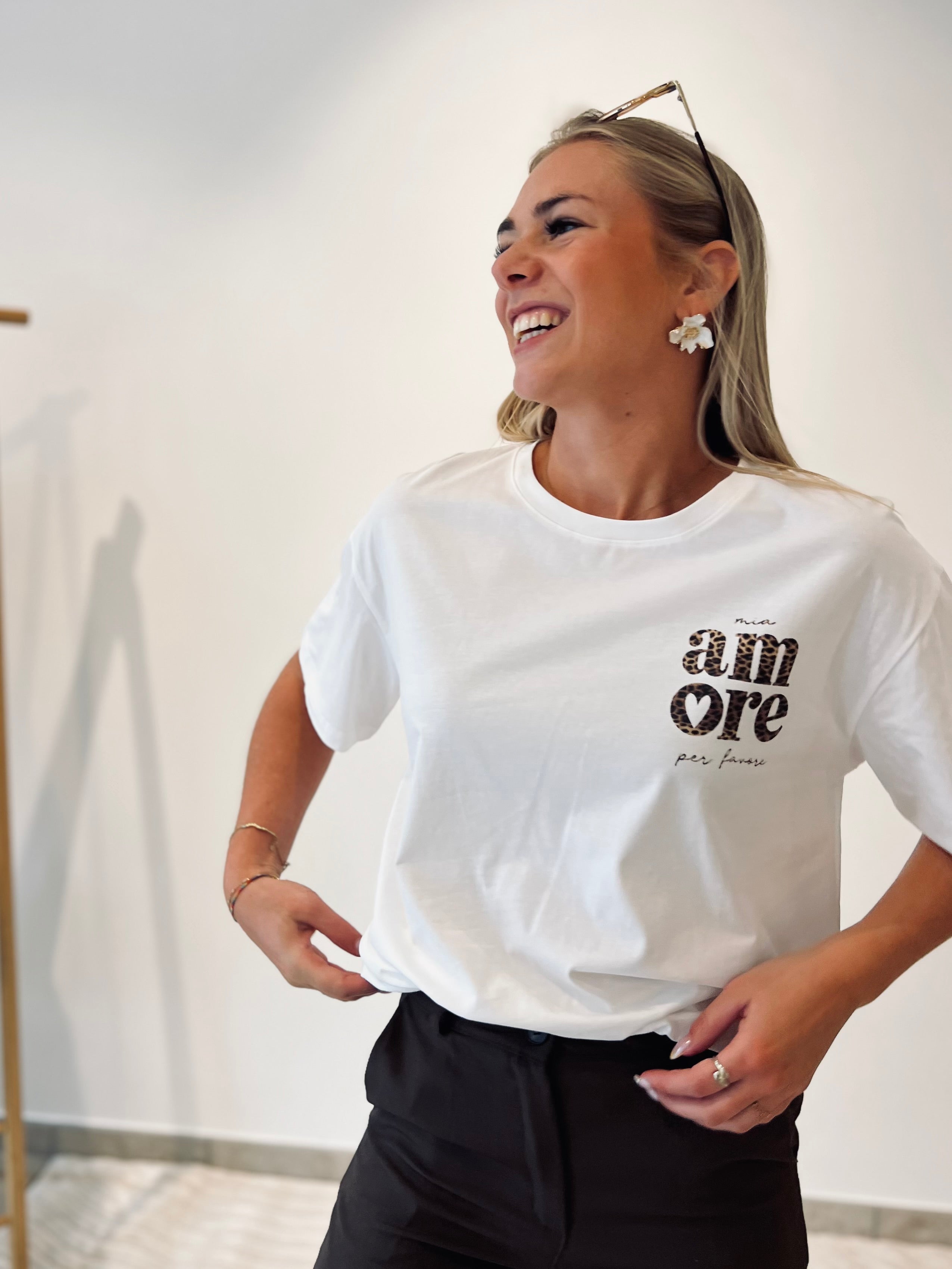LE T-SHIRT AMORE