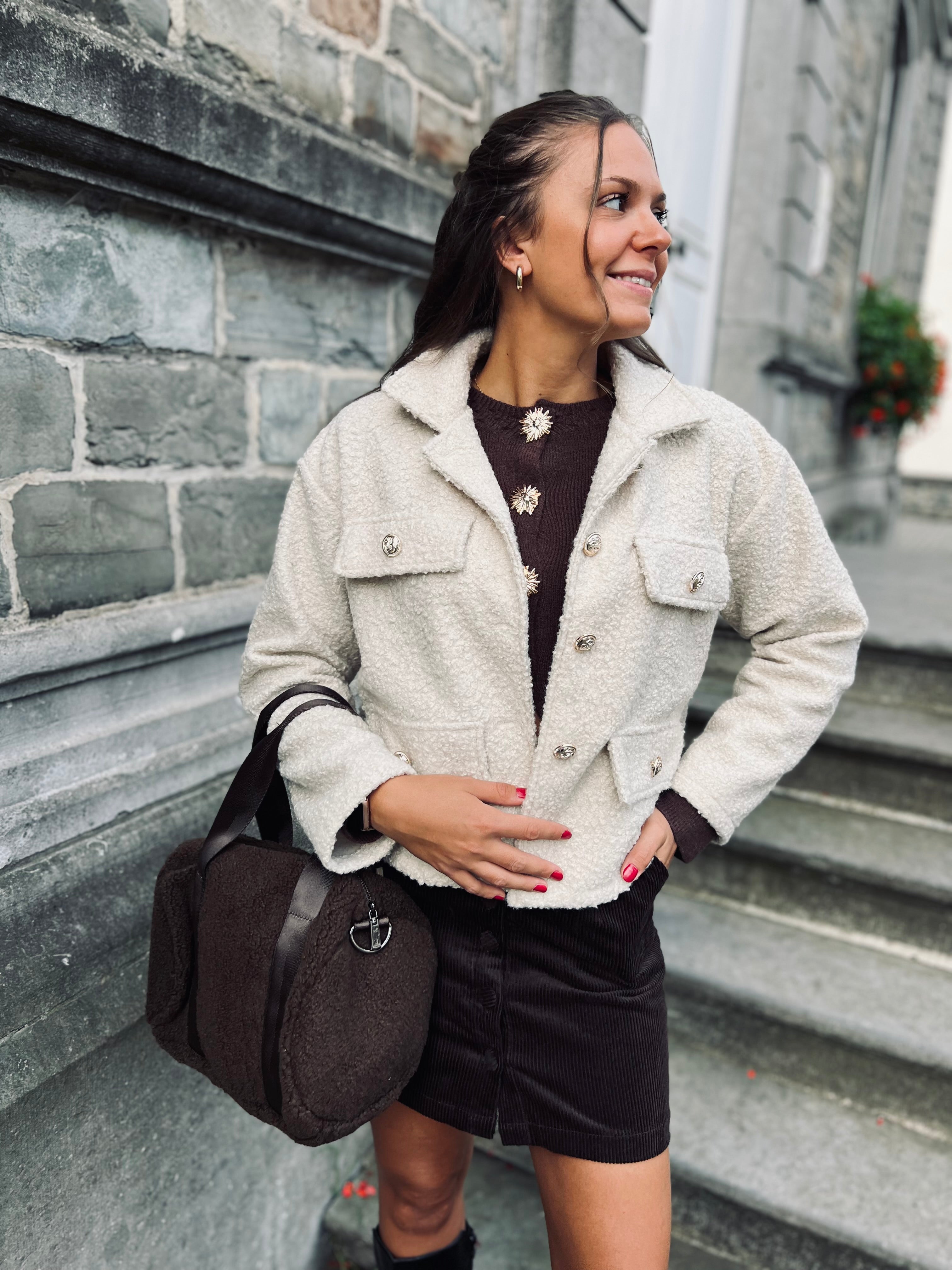 Notre veste TEDDY YAEL écrue