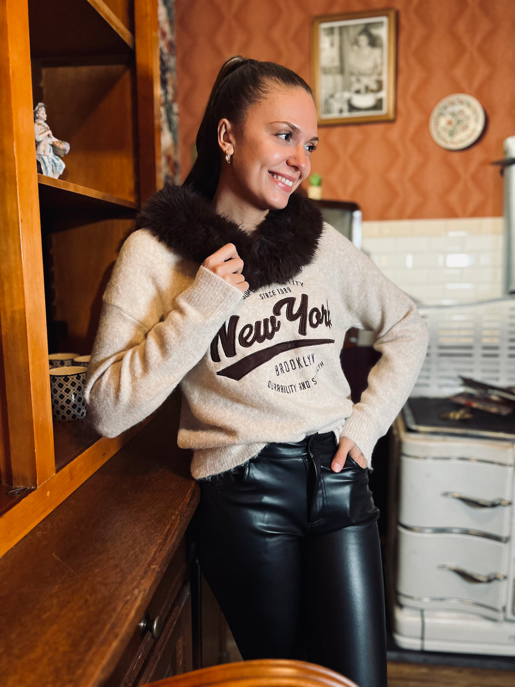 Notre pull « N-YORK » beige