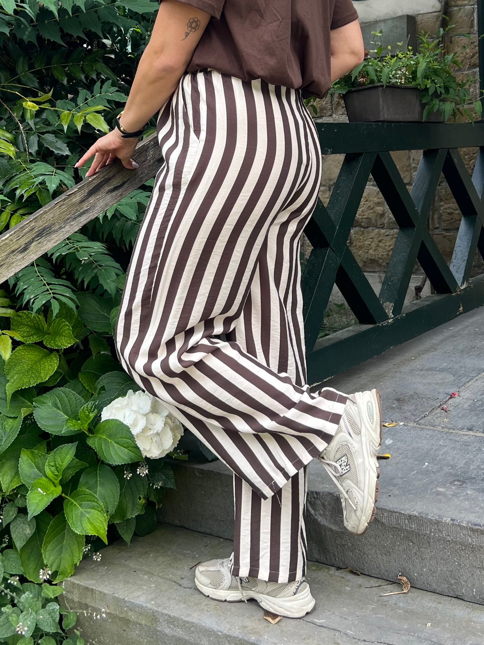 LE PANTALON JEANNE