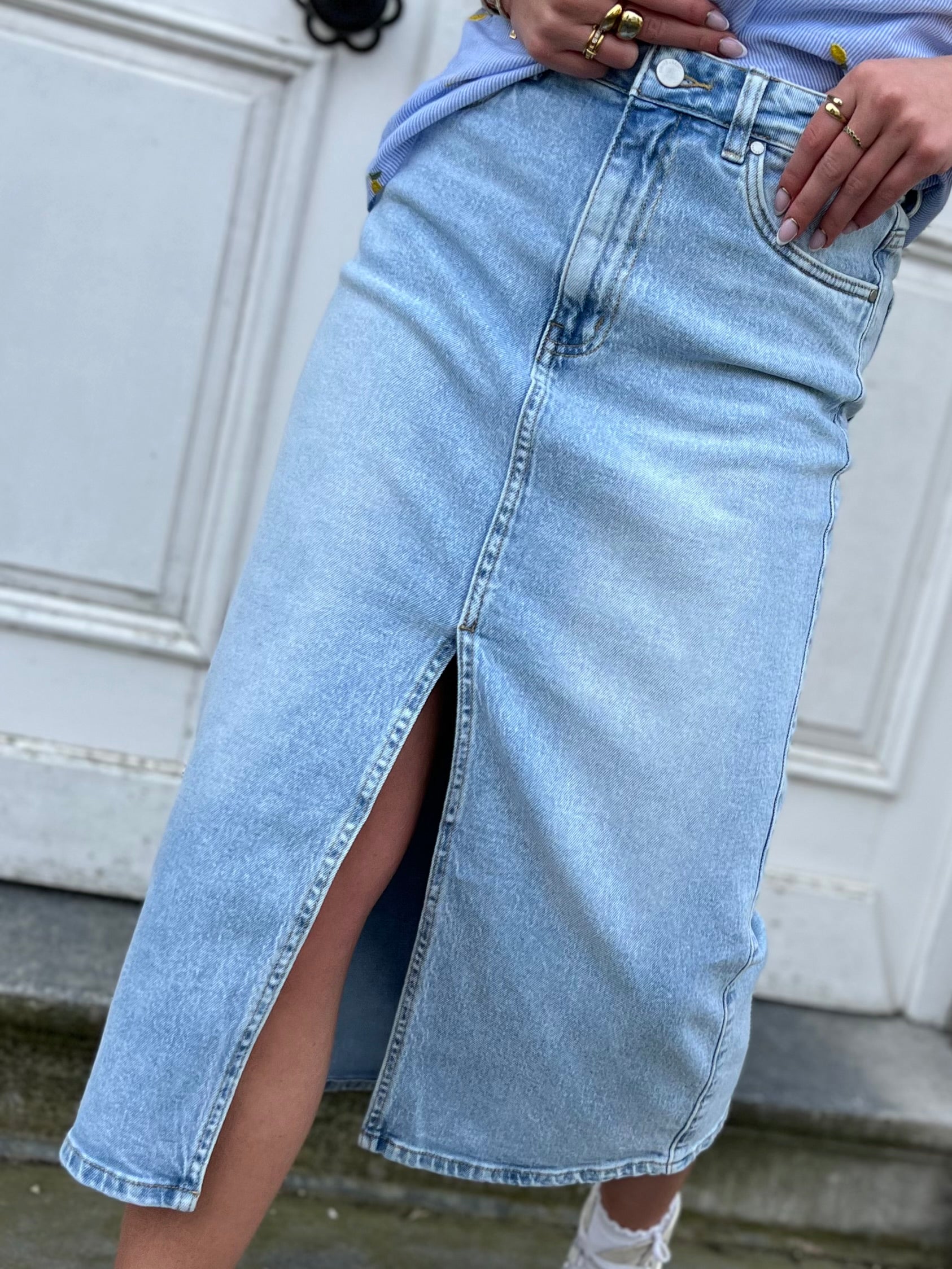 LA JUPE DENIM
