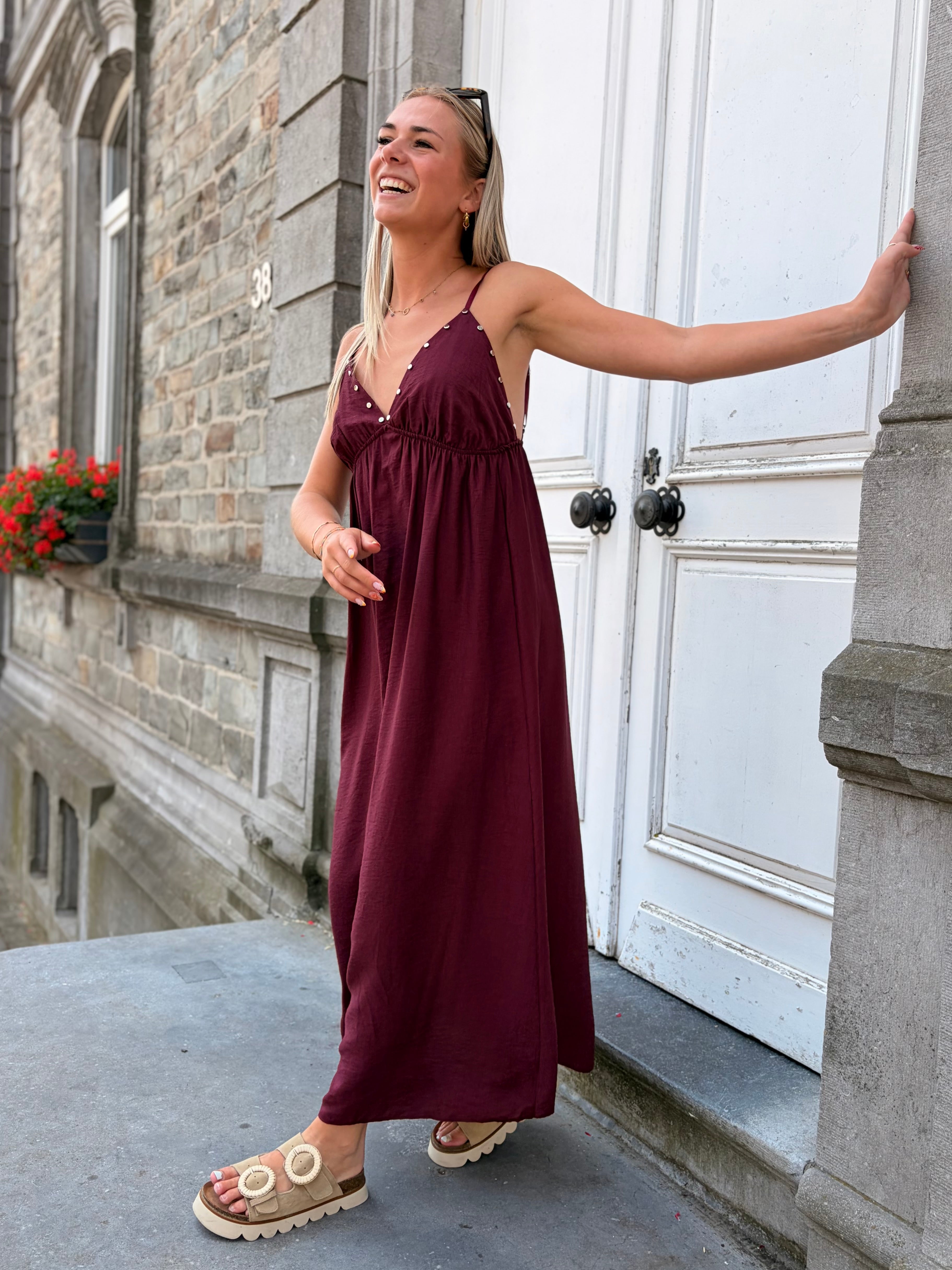 LA ROBE CÉLESTE
