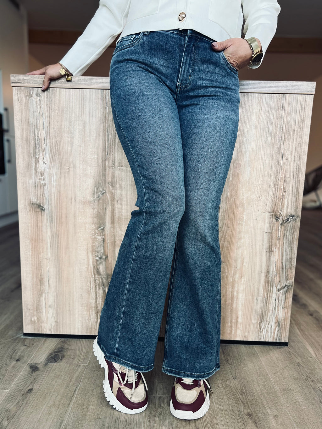 Notre jean « BOOTCUT » ARÒN