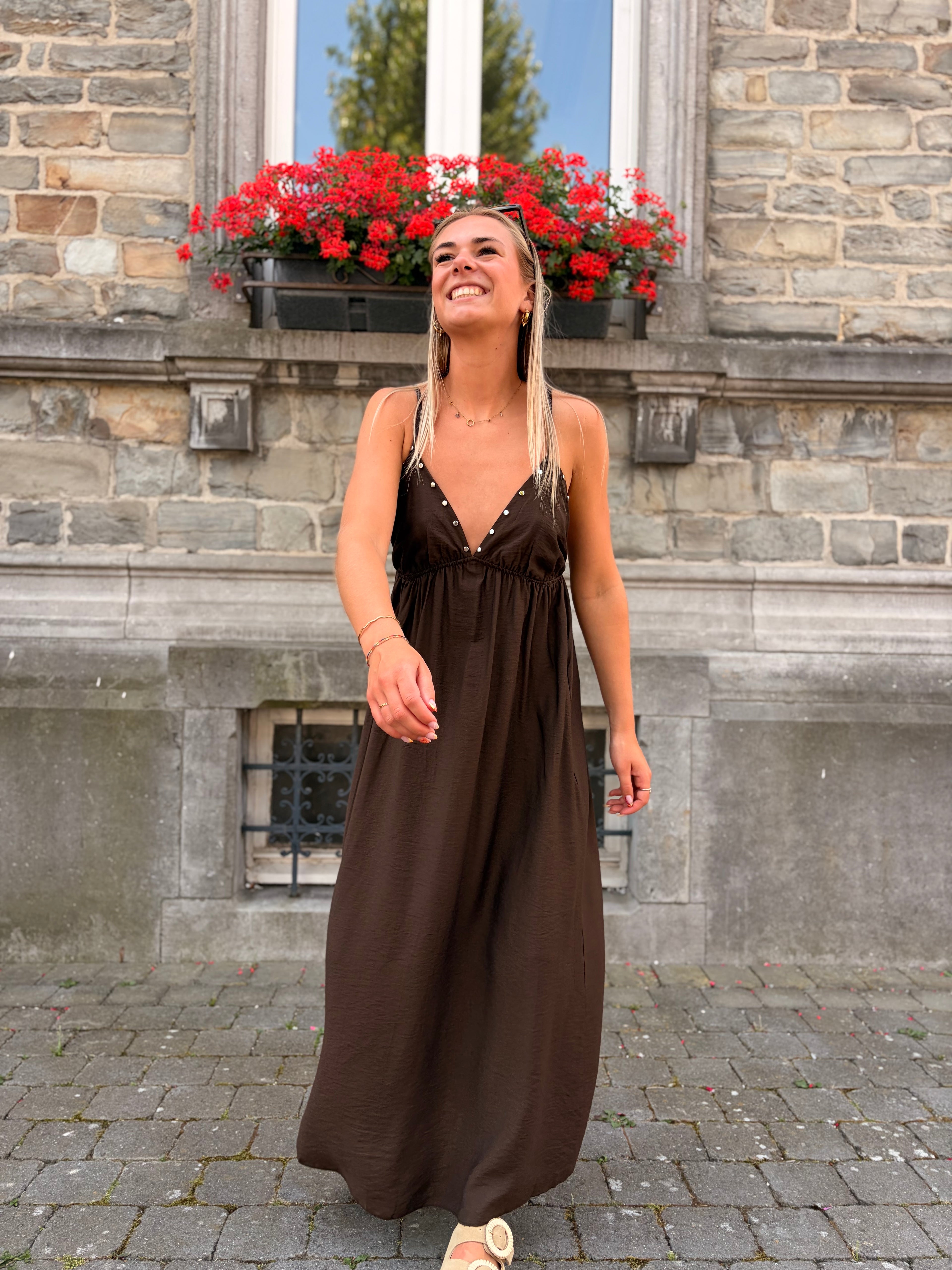 LA ROBE CÉLESTE