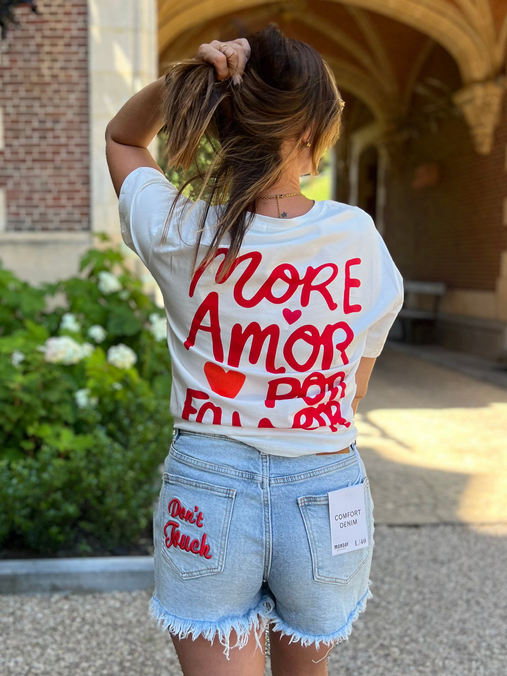 LE T-SHIRT MORE-AMORE