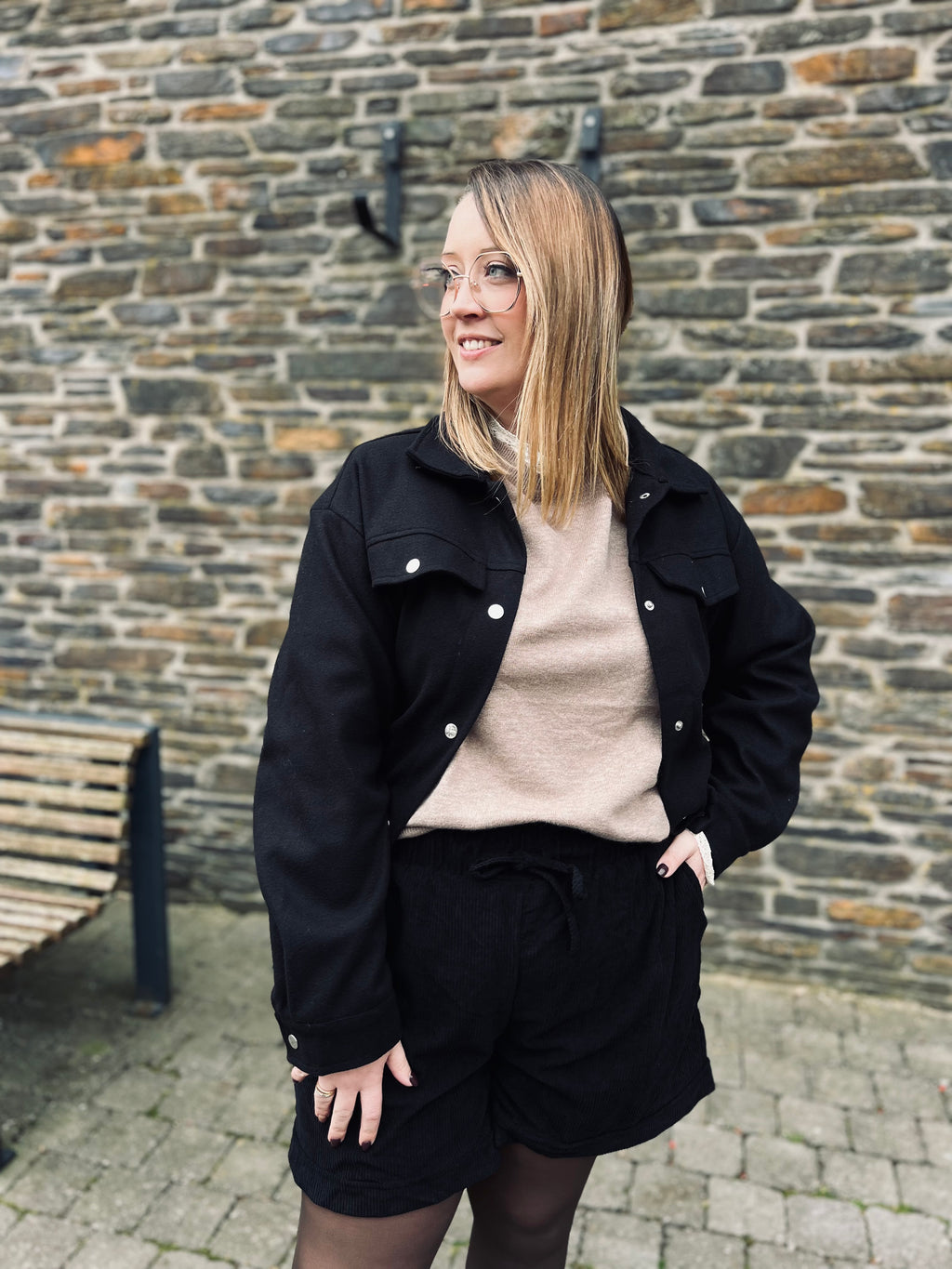 Notre veste VERA noire