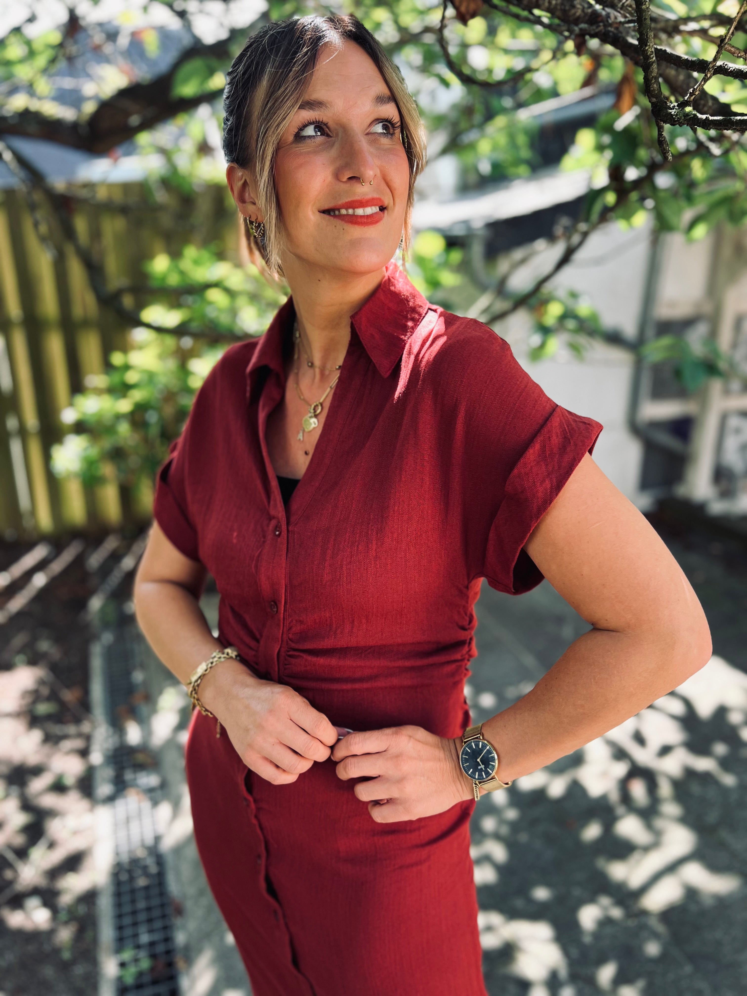 Notre robe SCARLETT cerise