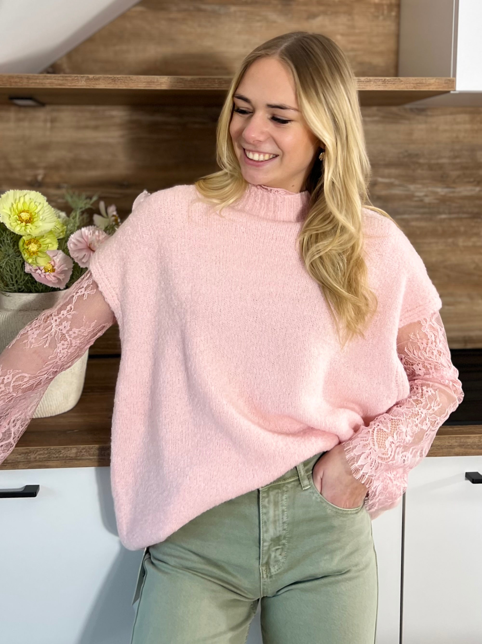 LE PULL DENTELLE LOUISE