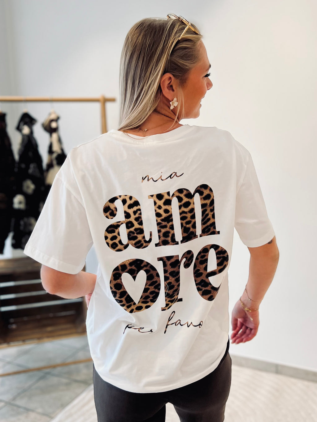 LE T-SHIRT AMORE