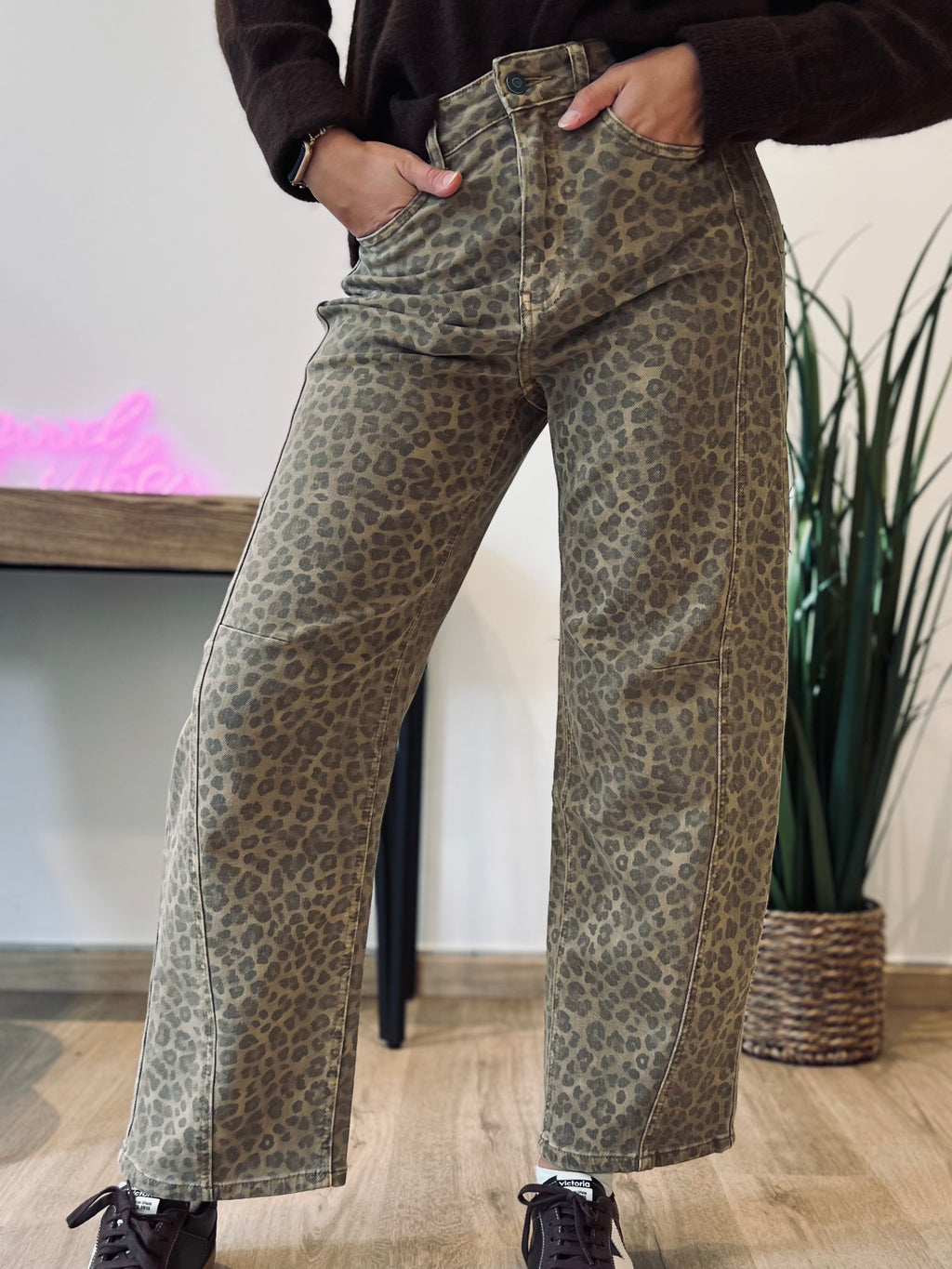 LE JEAN LEO