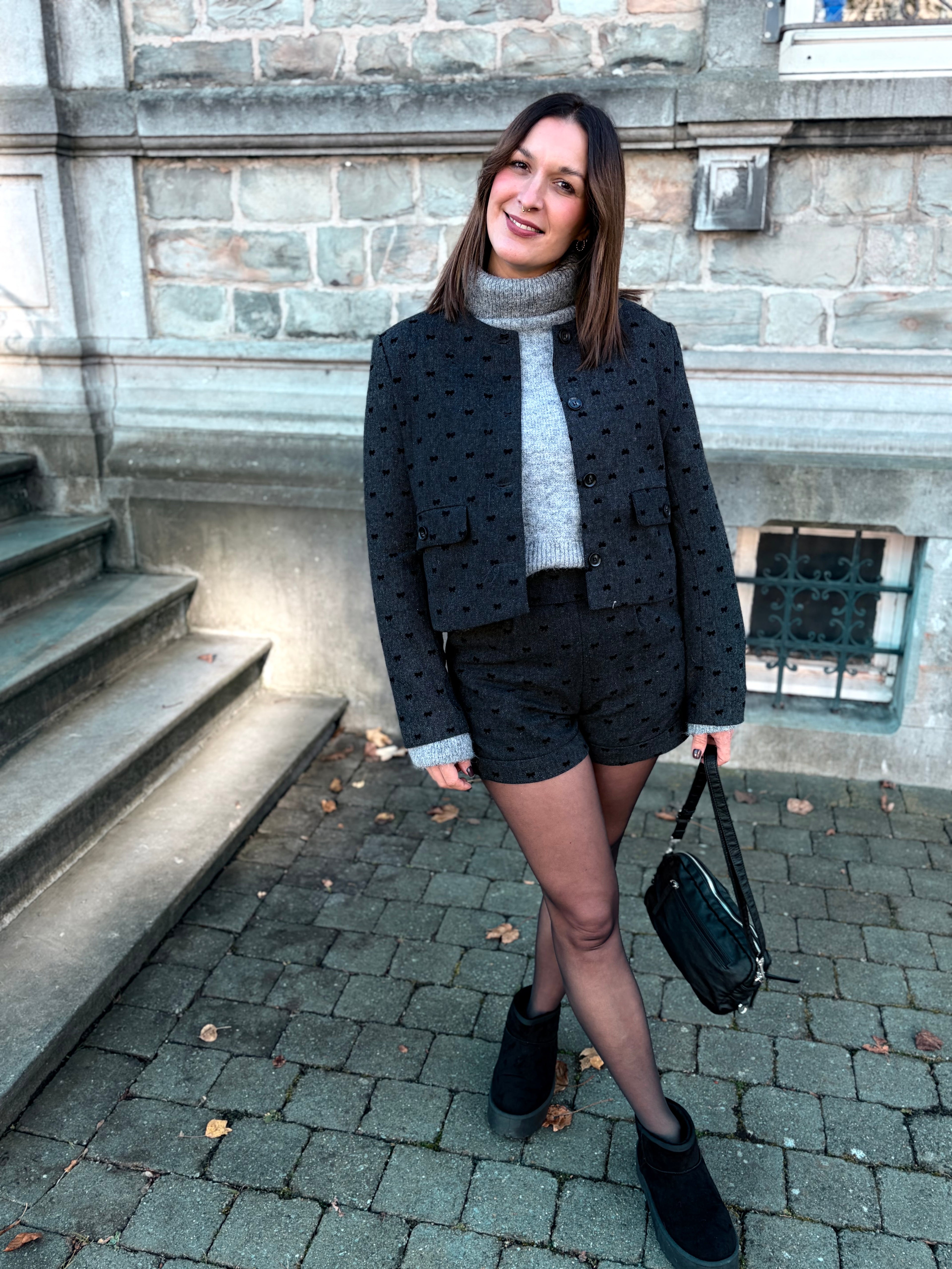 Notre veste KIYA gris foncé