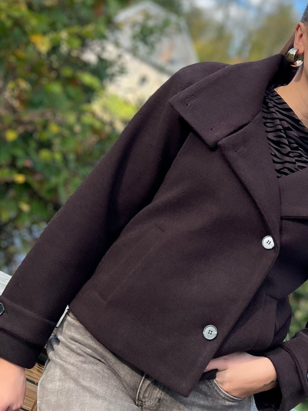 LE MANTEAU ALMA