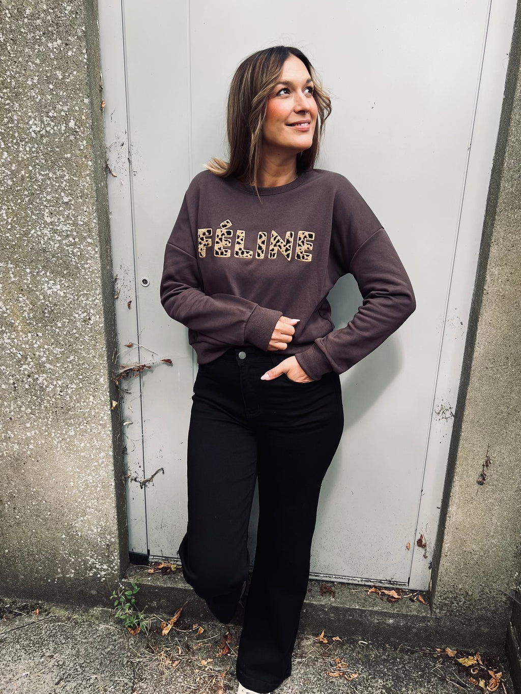 Notre Sweat « FÉLINE » marron