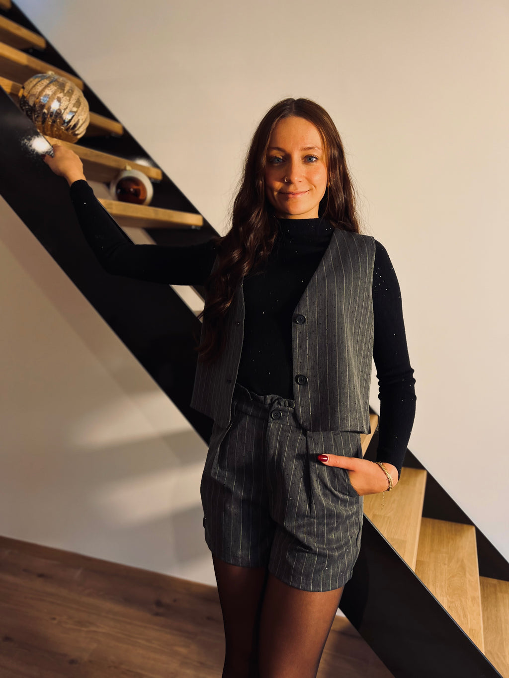 Notre short EVA gris