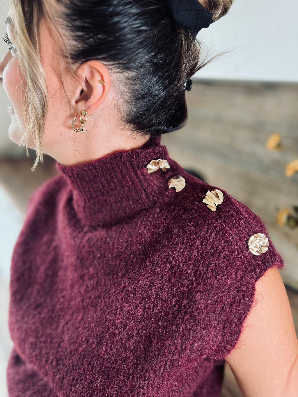 Notre pull sans manches KAORI bordeaux