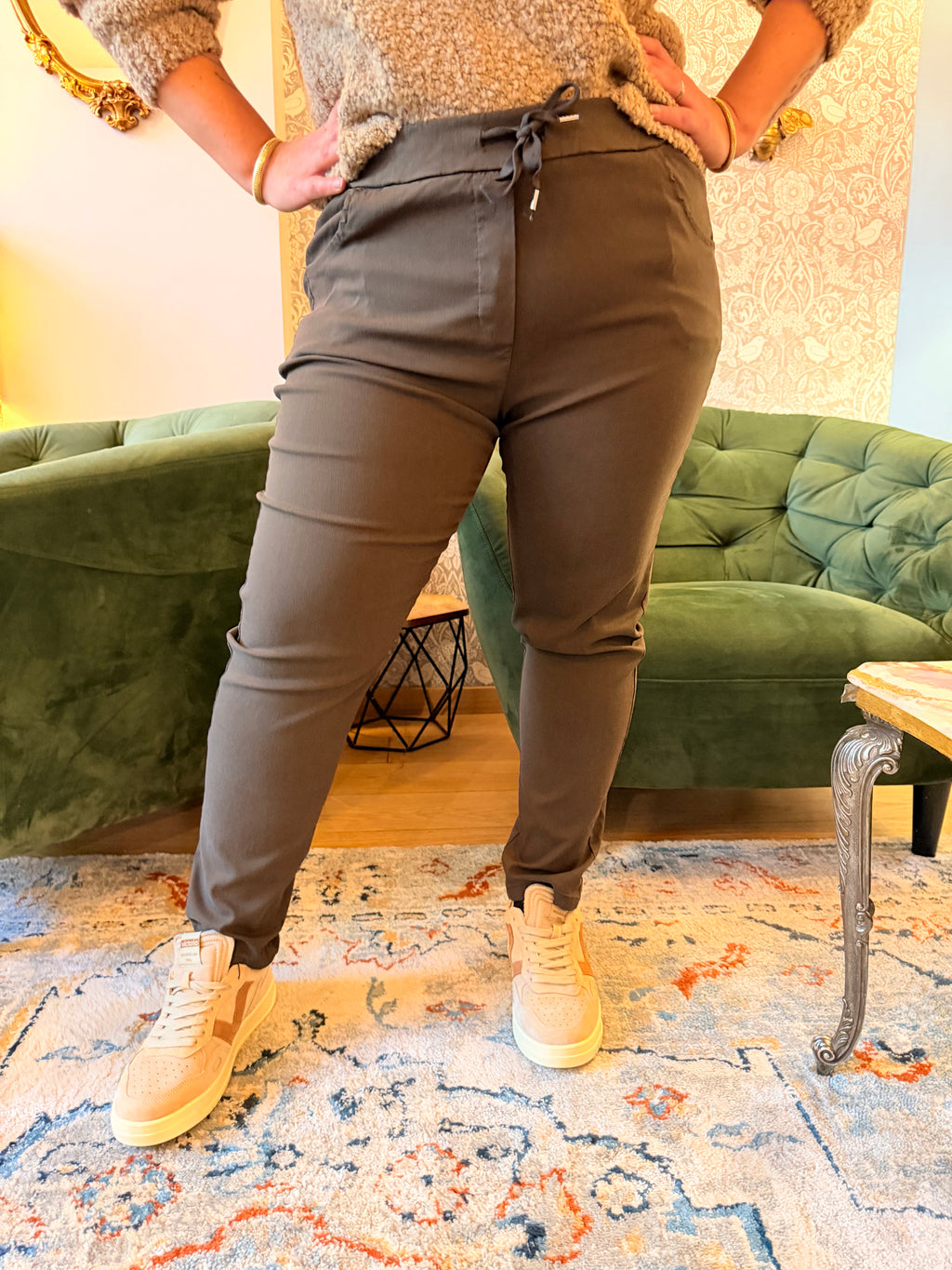 Notre pantalon DREW marron
