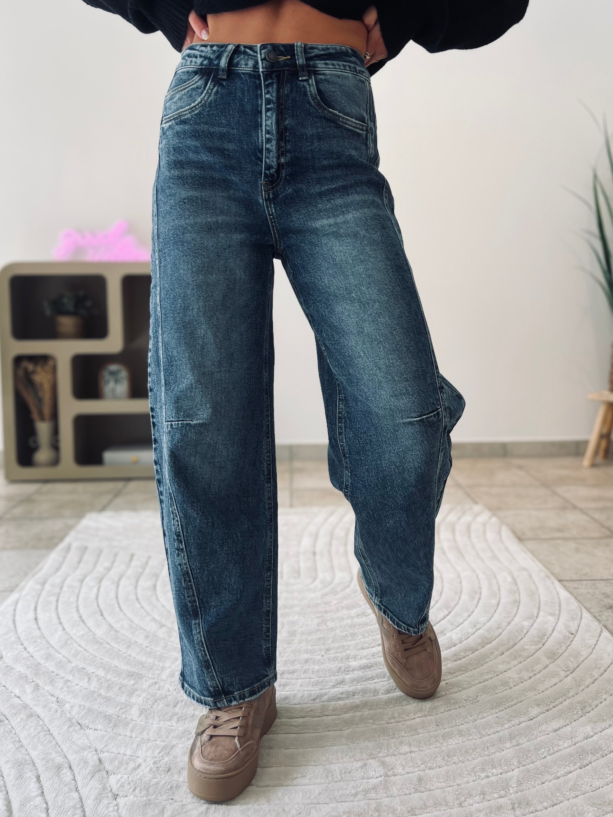 LE JEAN MILLIE