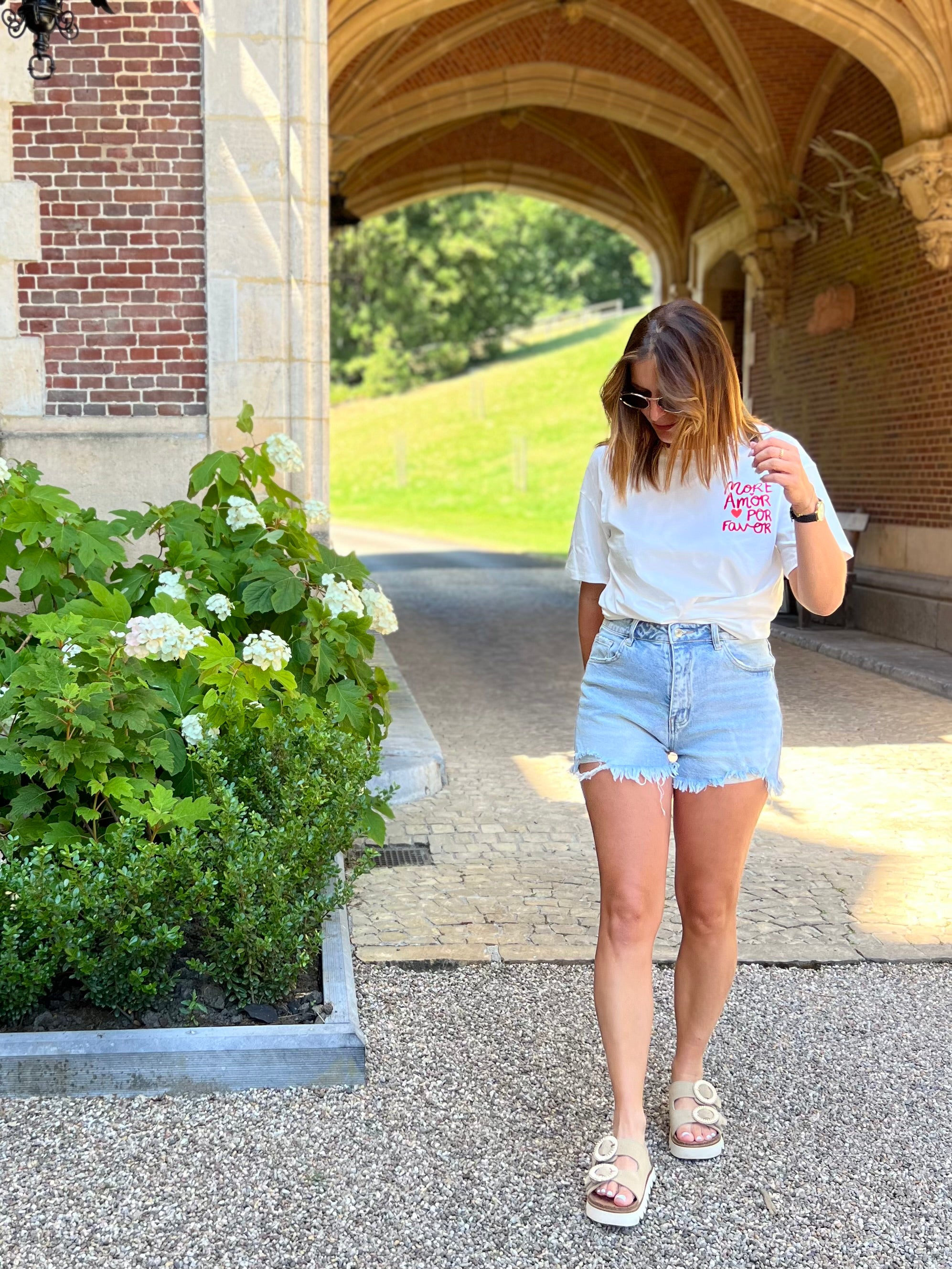 LE T-SHIRT MORE-AMORE