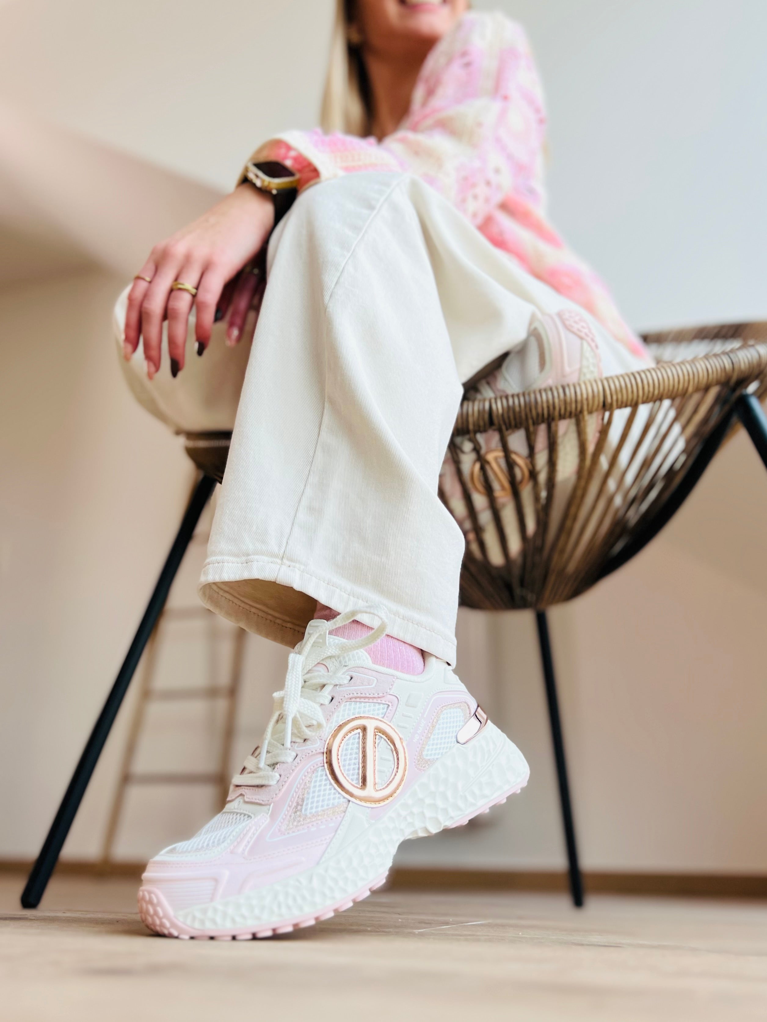 LES NØ NAME CARTER 2.0 TECH