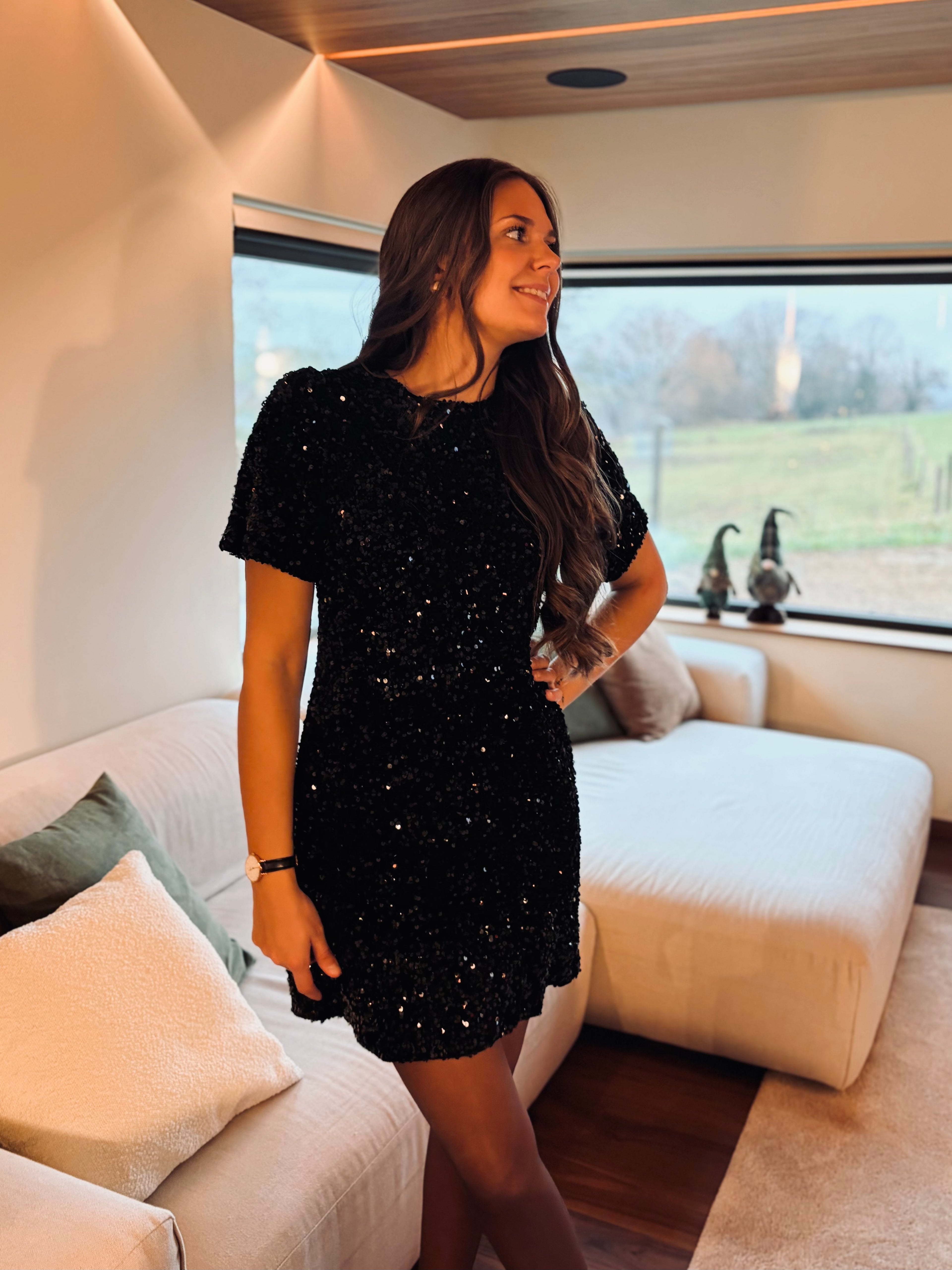 Notre robe SUSAN noire