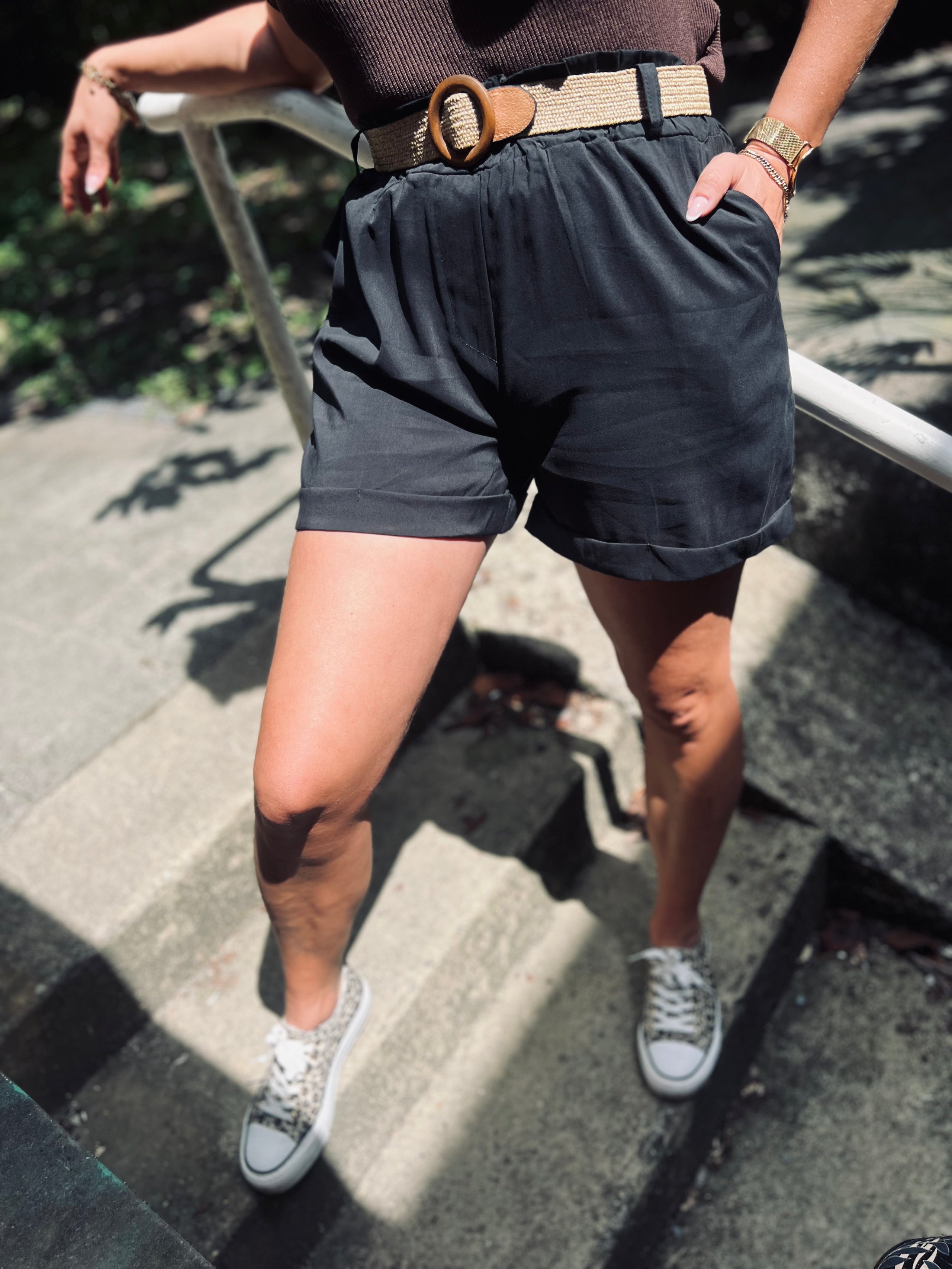 JUPES & SHORTS