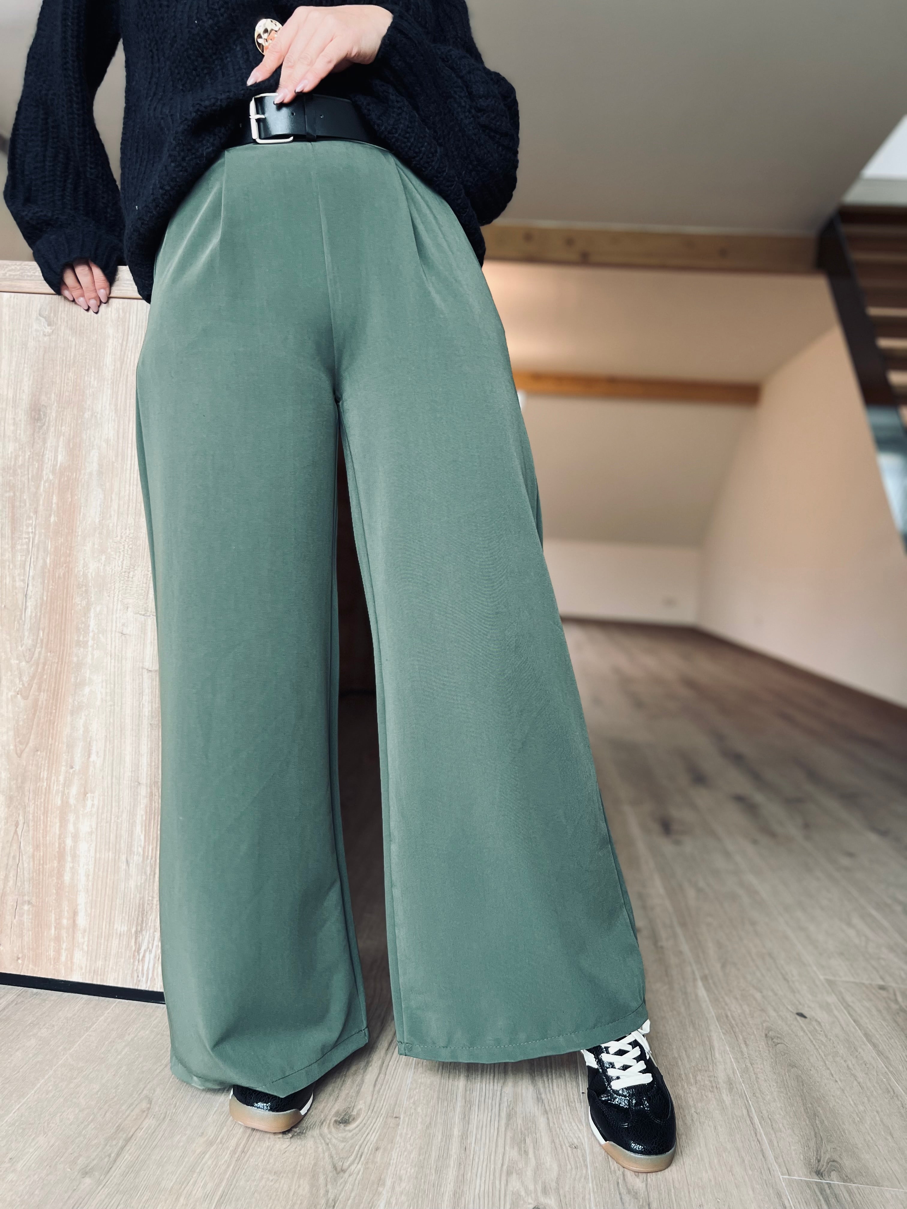 Notre pantalon ALBA kaki