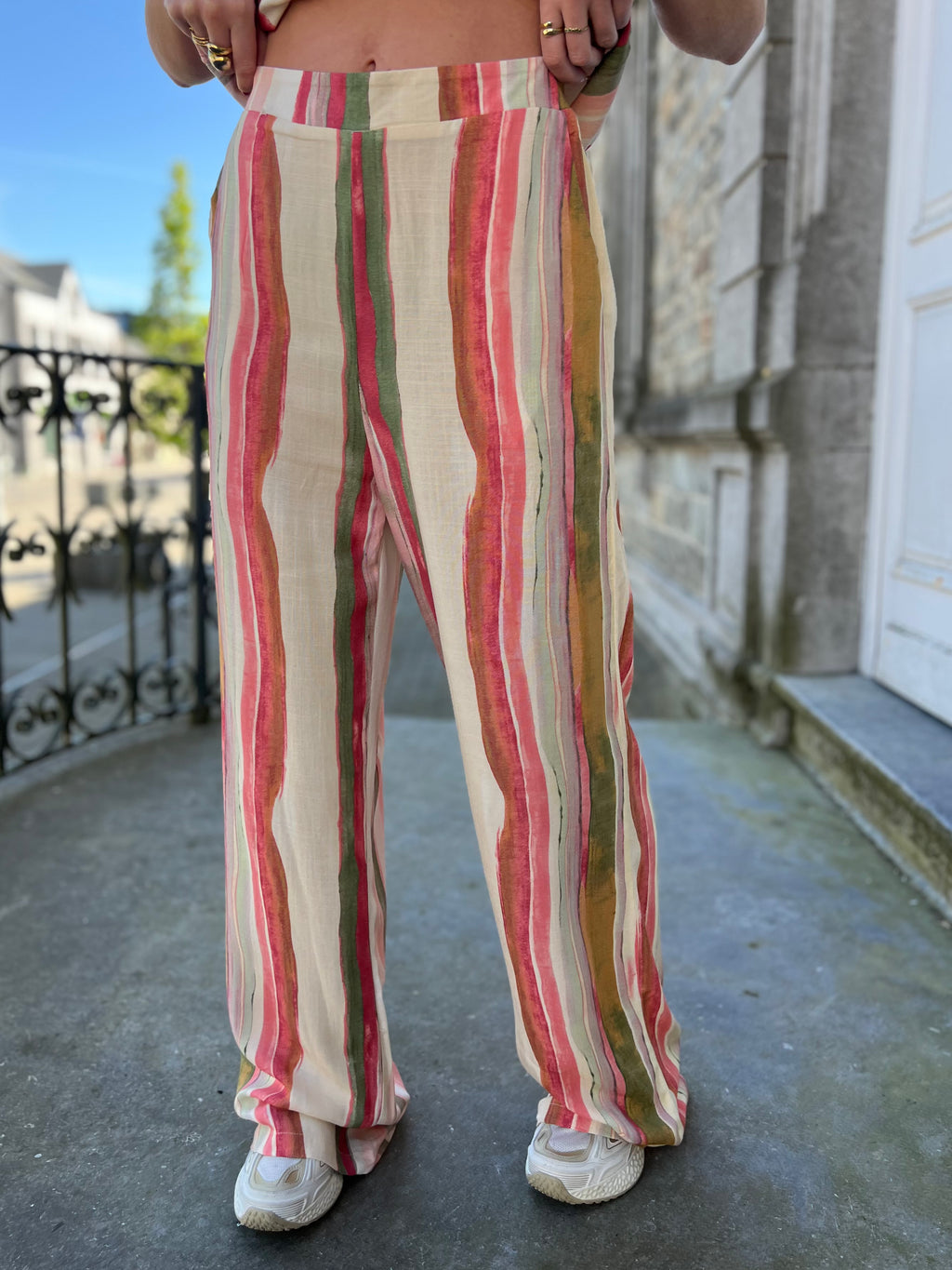 LE PANTALON AURORE