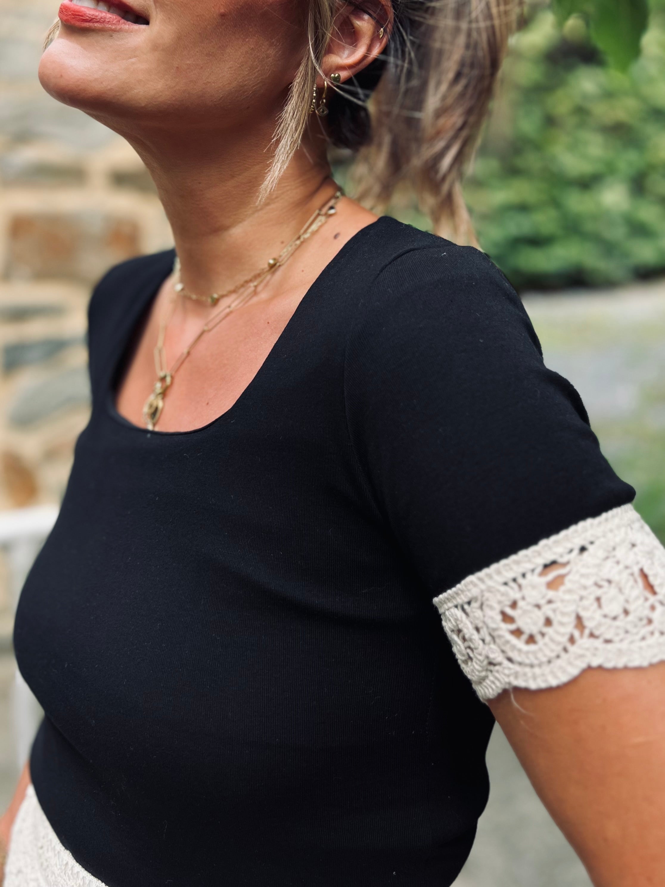 Notre blouse BELLA noire