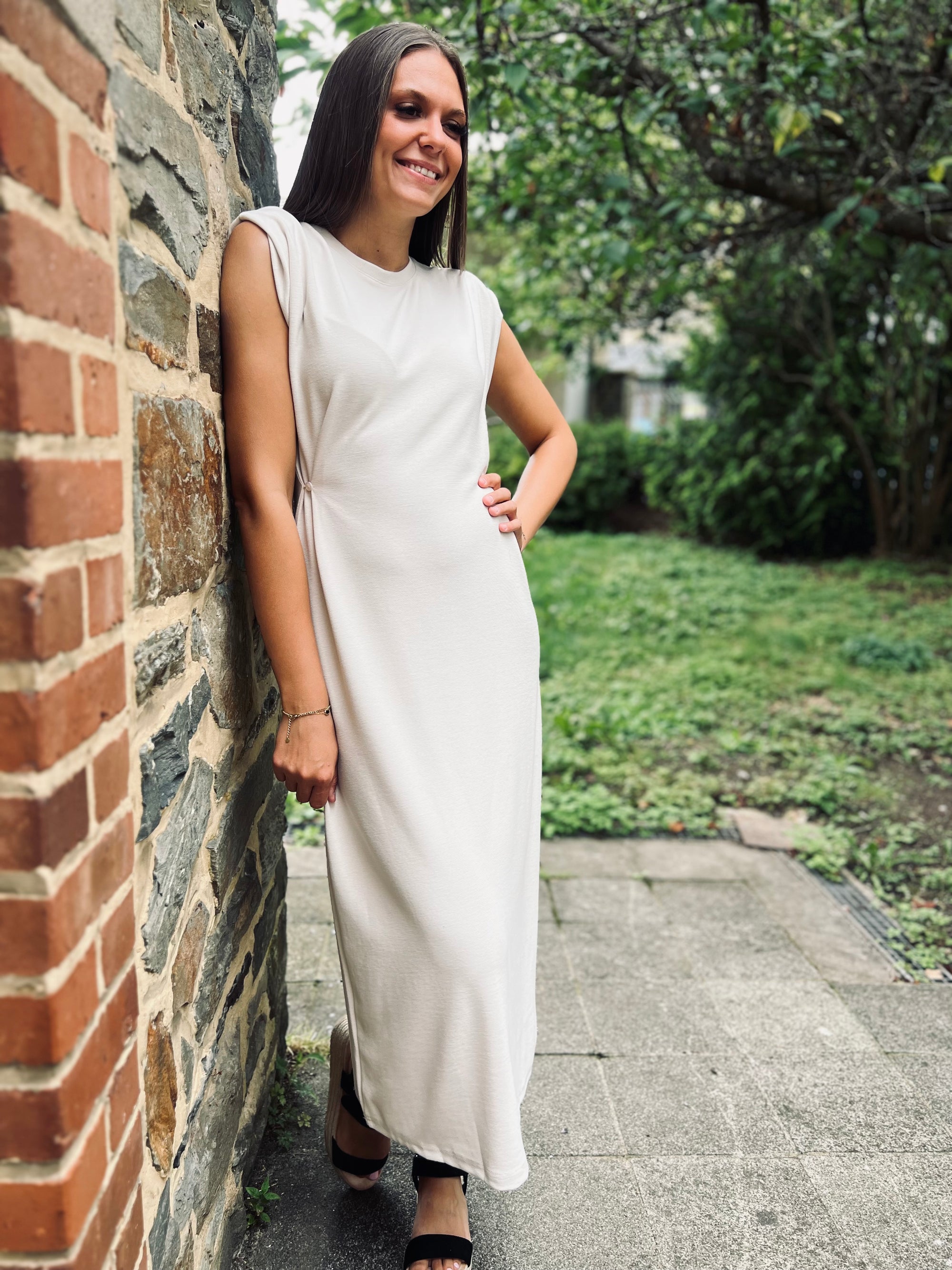 Notre robe CARMEN beige