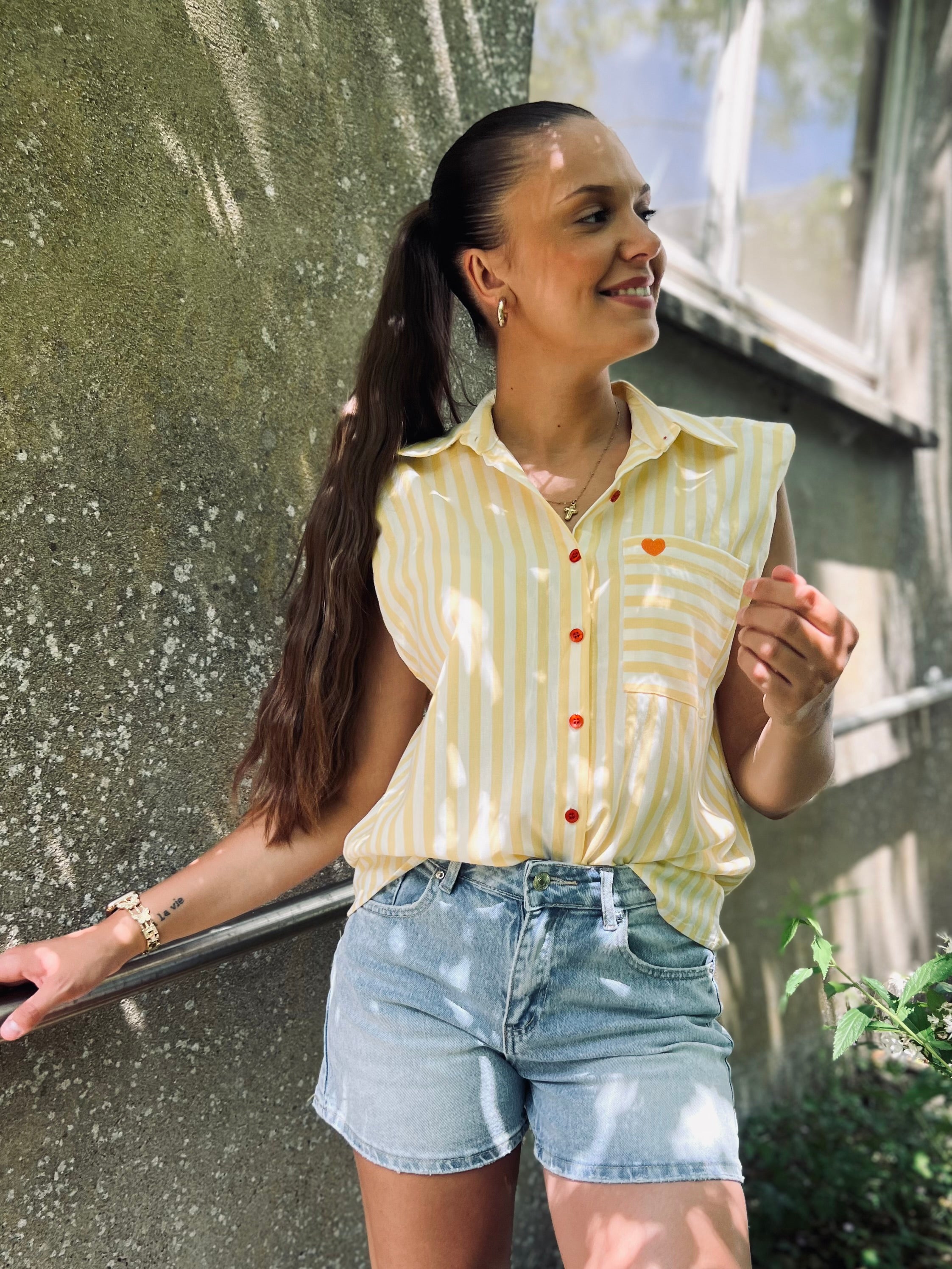 LA CHEMISE GIGI