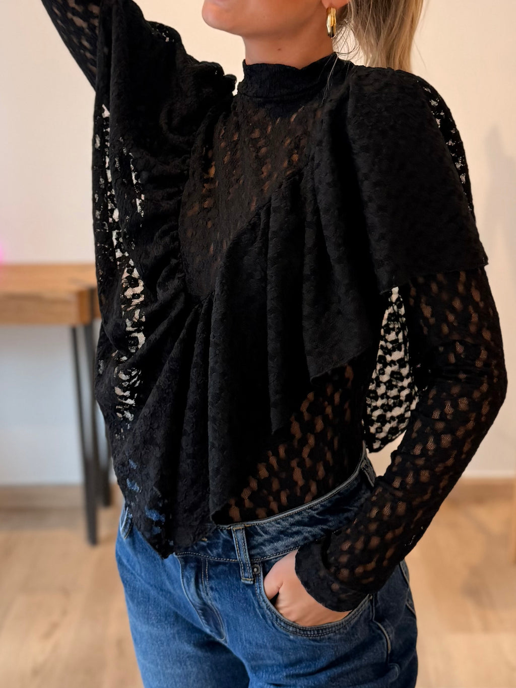 LA BLOUSE LALIE
