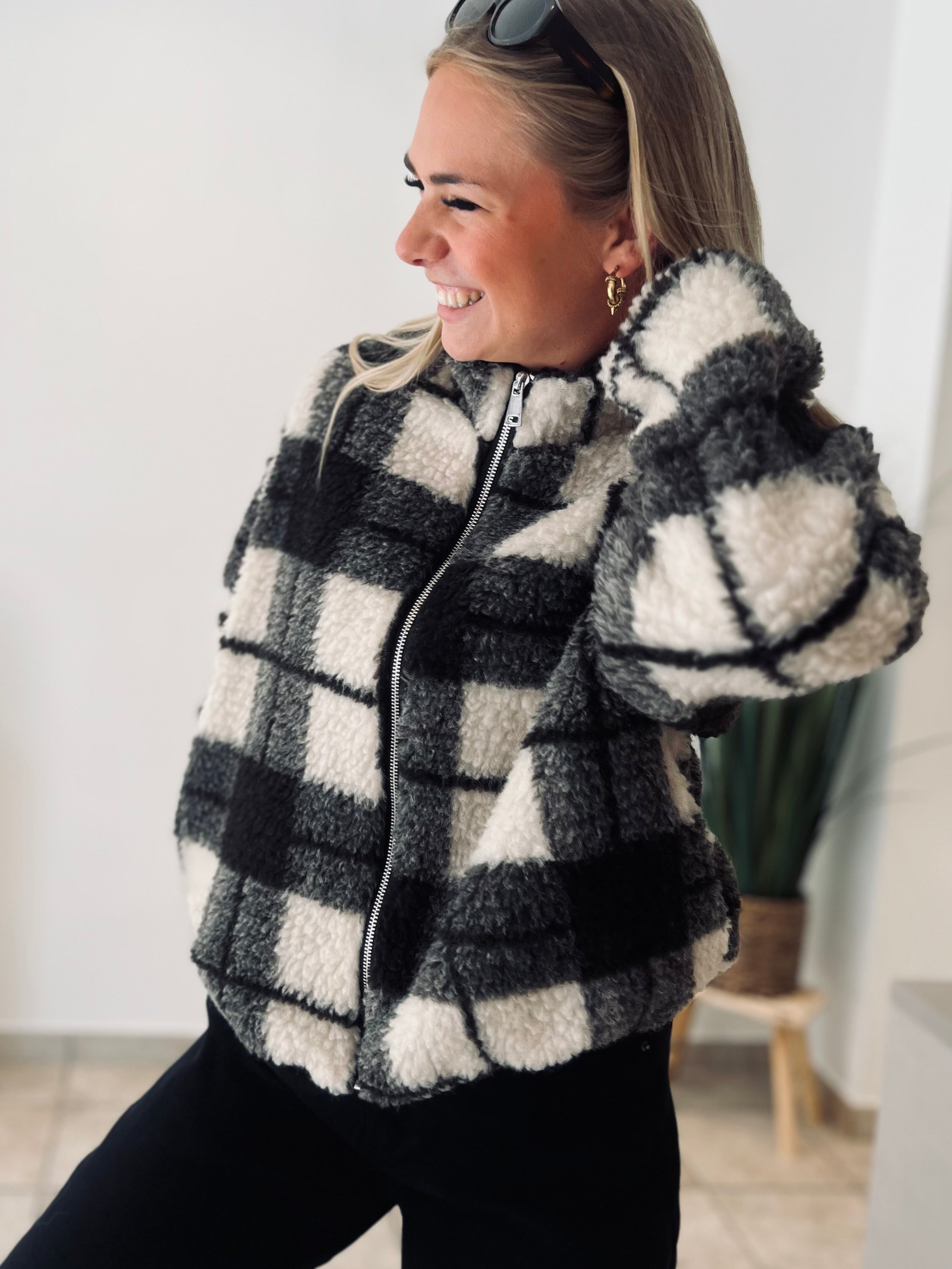 LA VESTE TEDDY