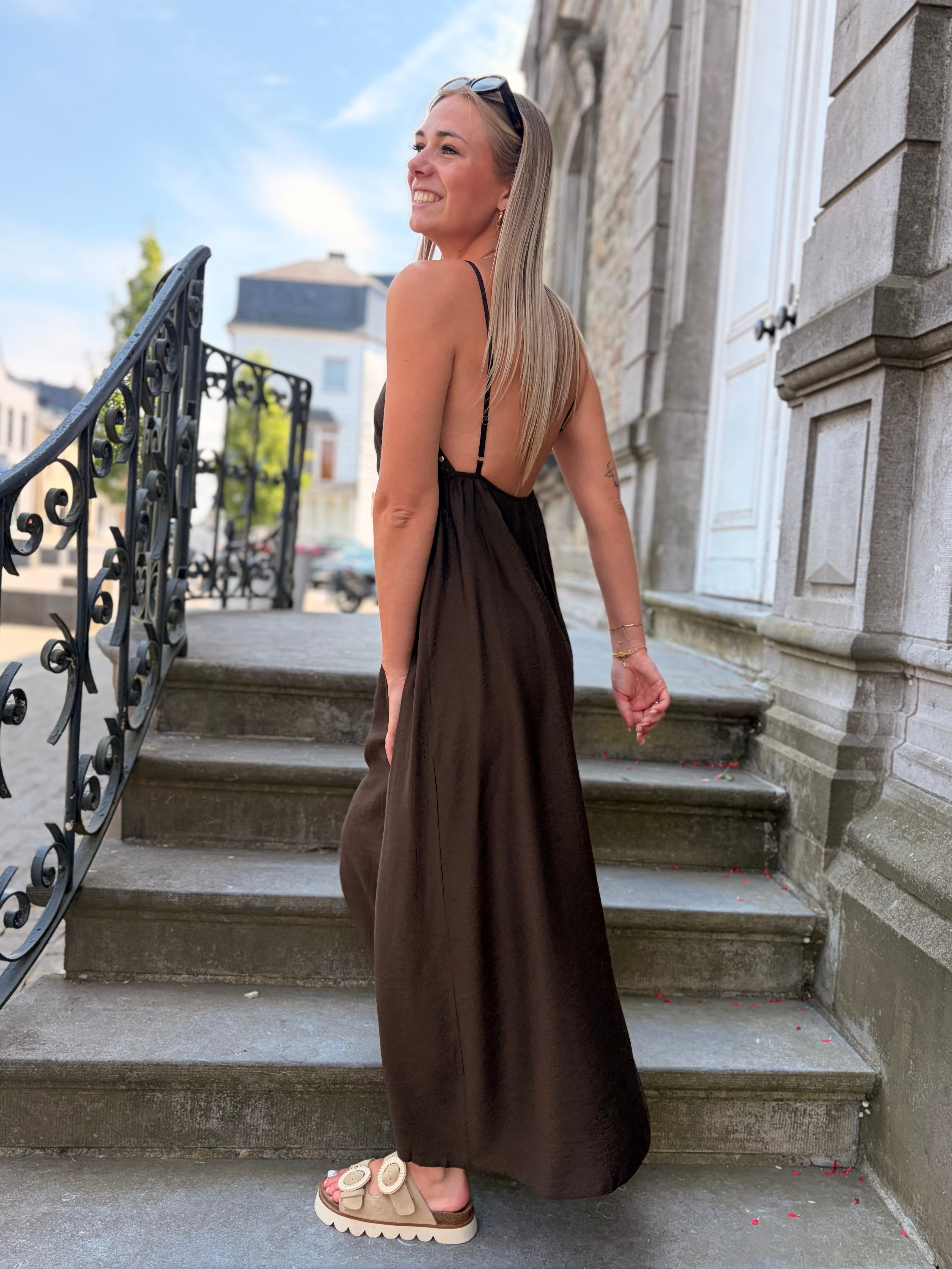 LA ROBE CÉLESTE