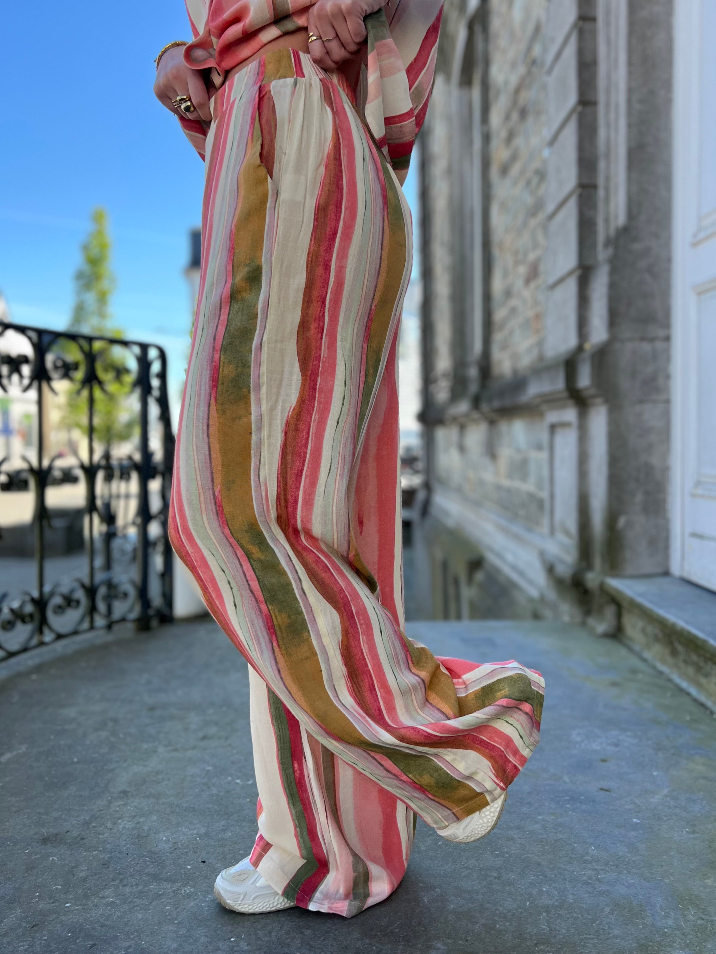 LE PANTALON AURORE