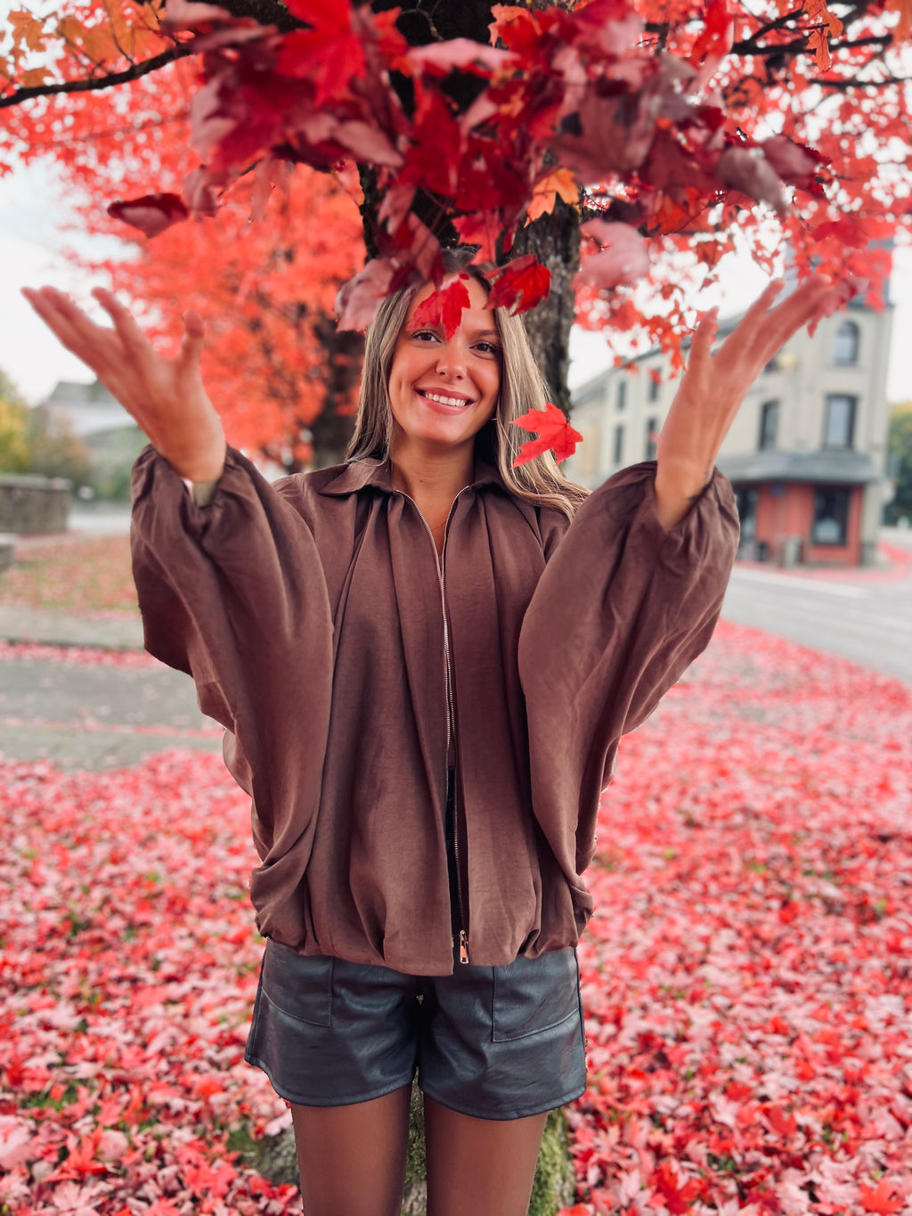 Notre veste oversize AÏA marron