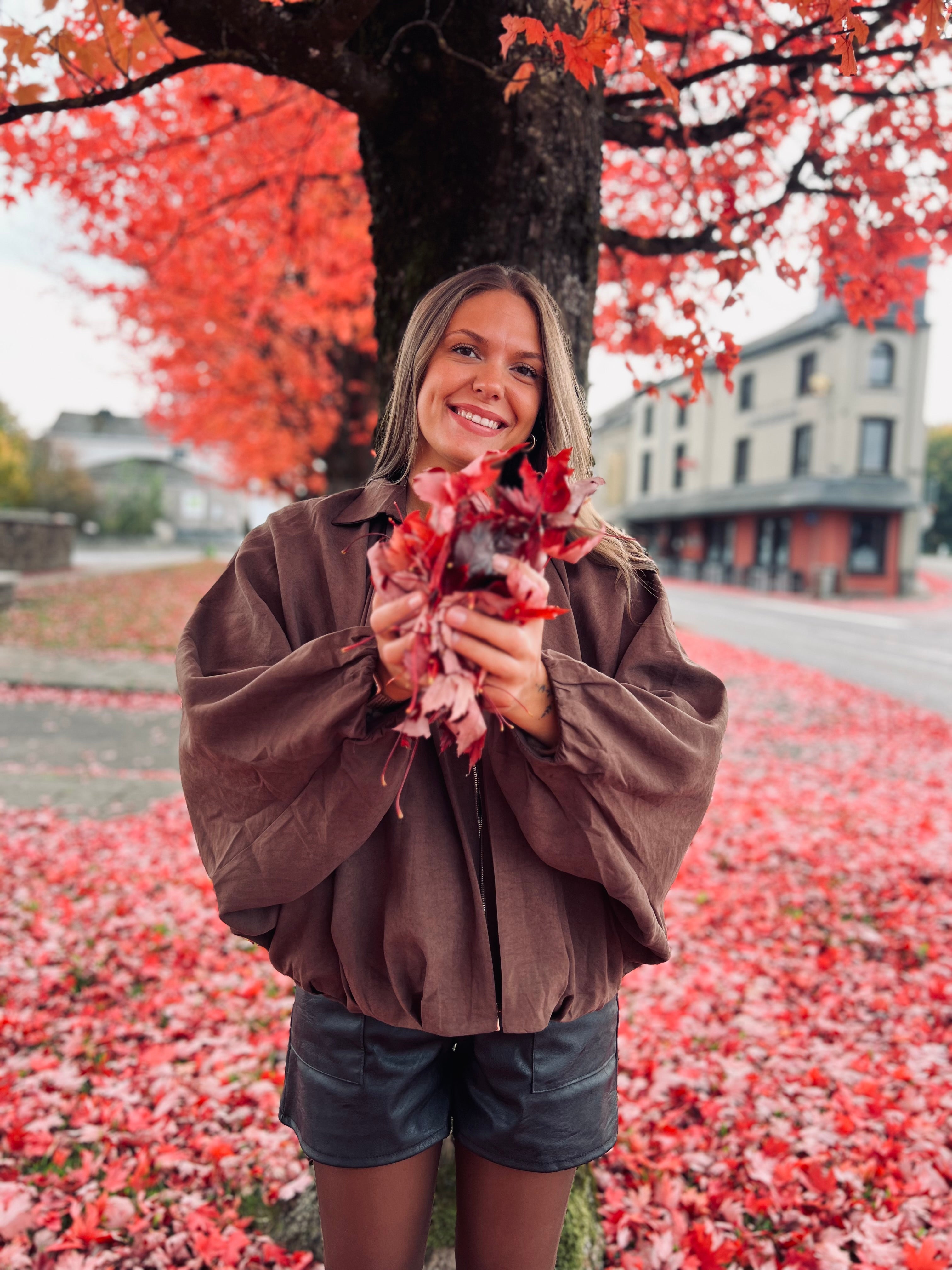 Notre veste oversize AÏA marron