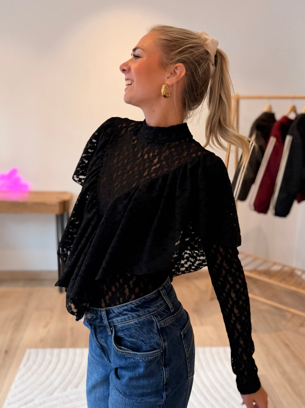 LA BLOUSE LALIE