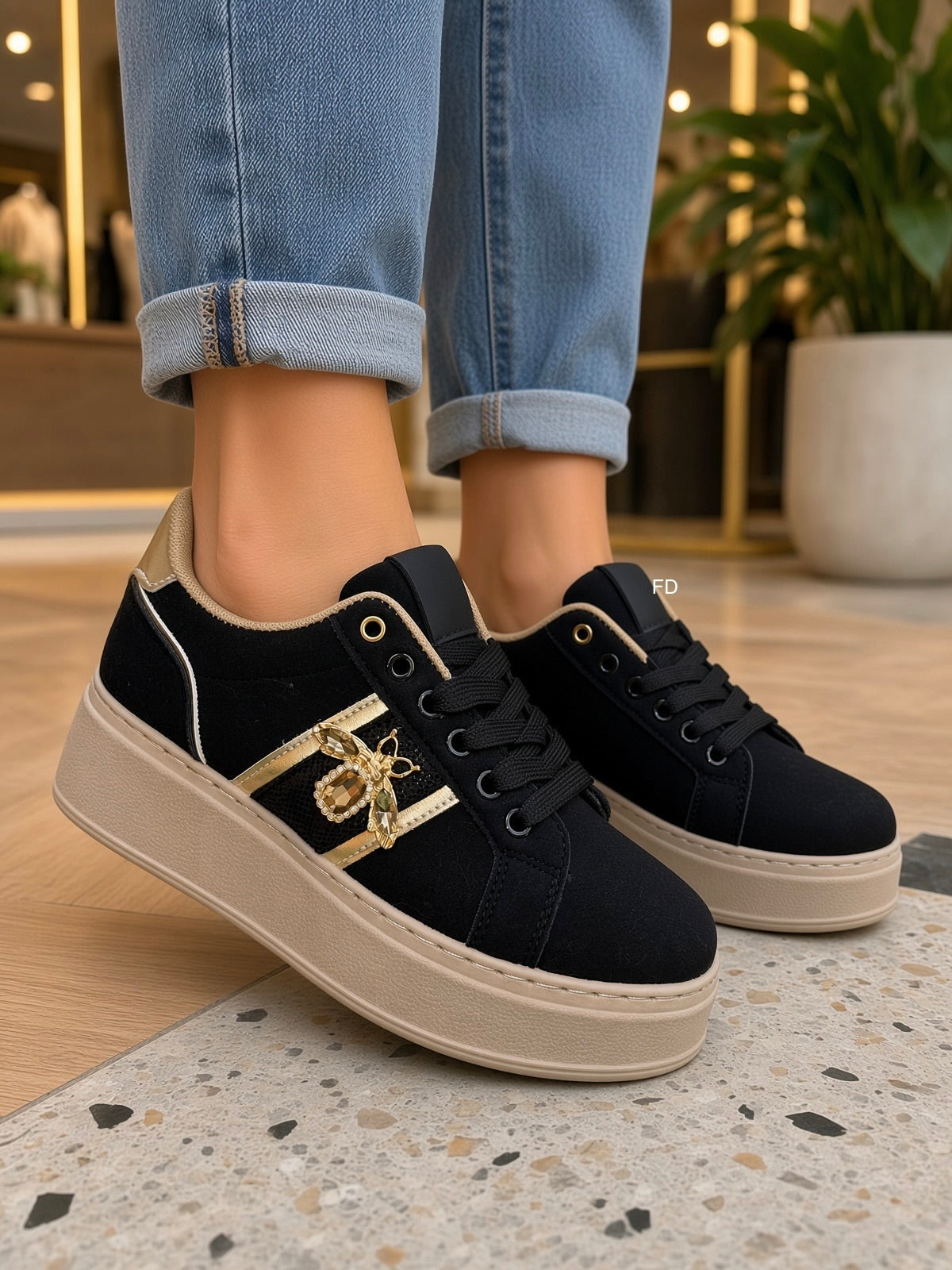 LES BASKETS PHOEBE