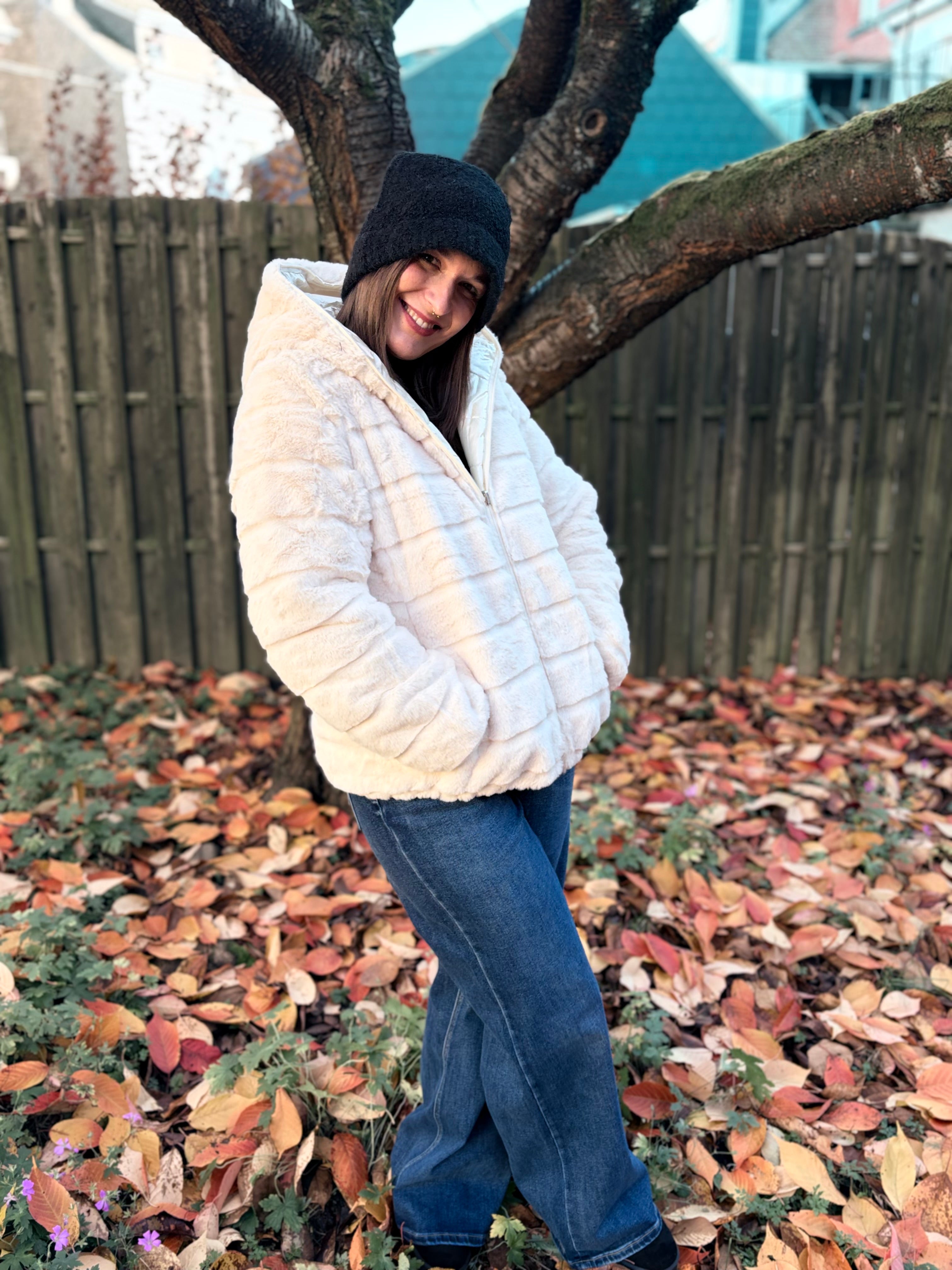 Notre manteau court KARLA beige