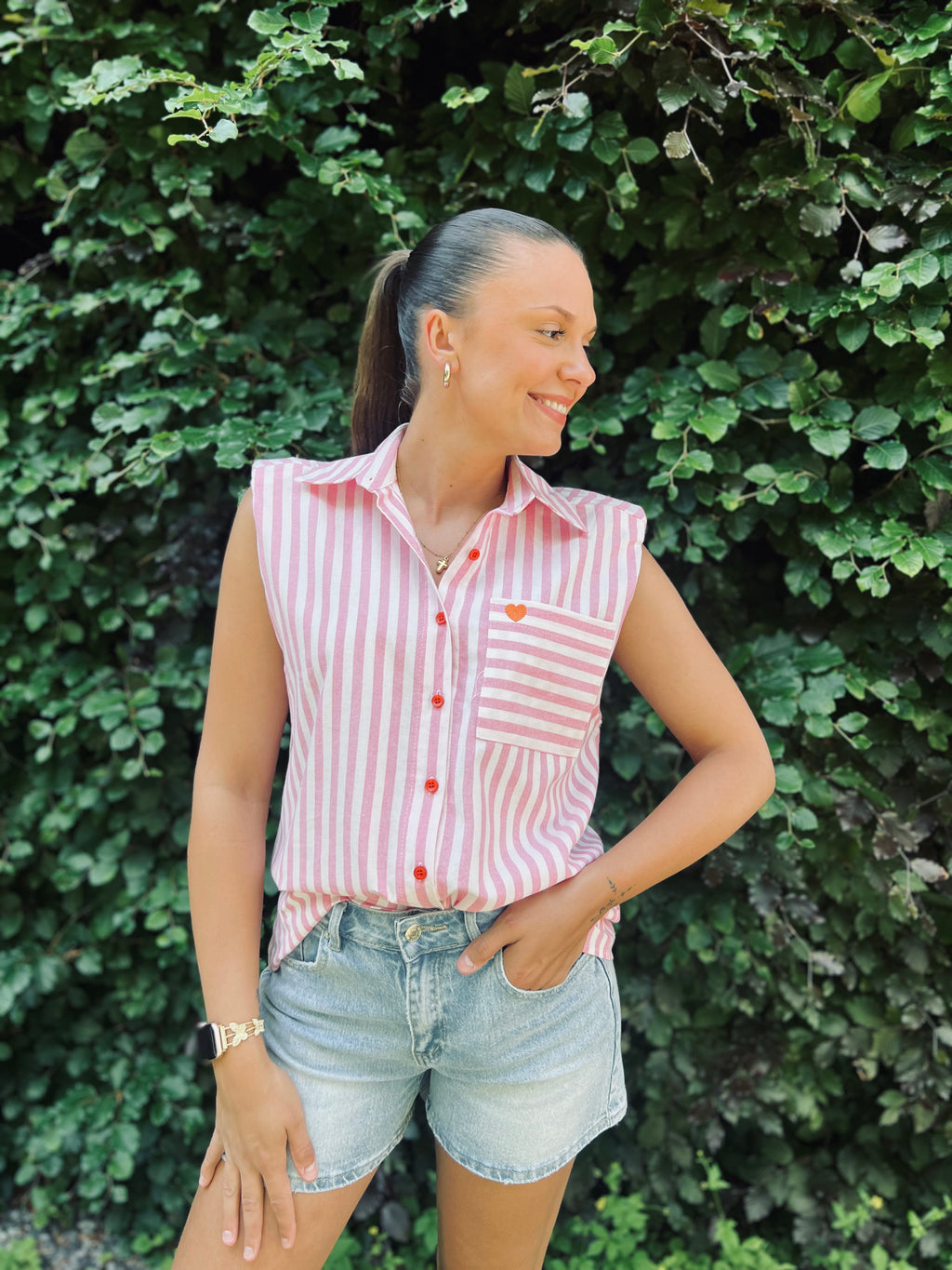 LA CHEMISE GIGI