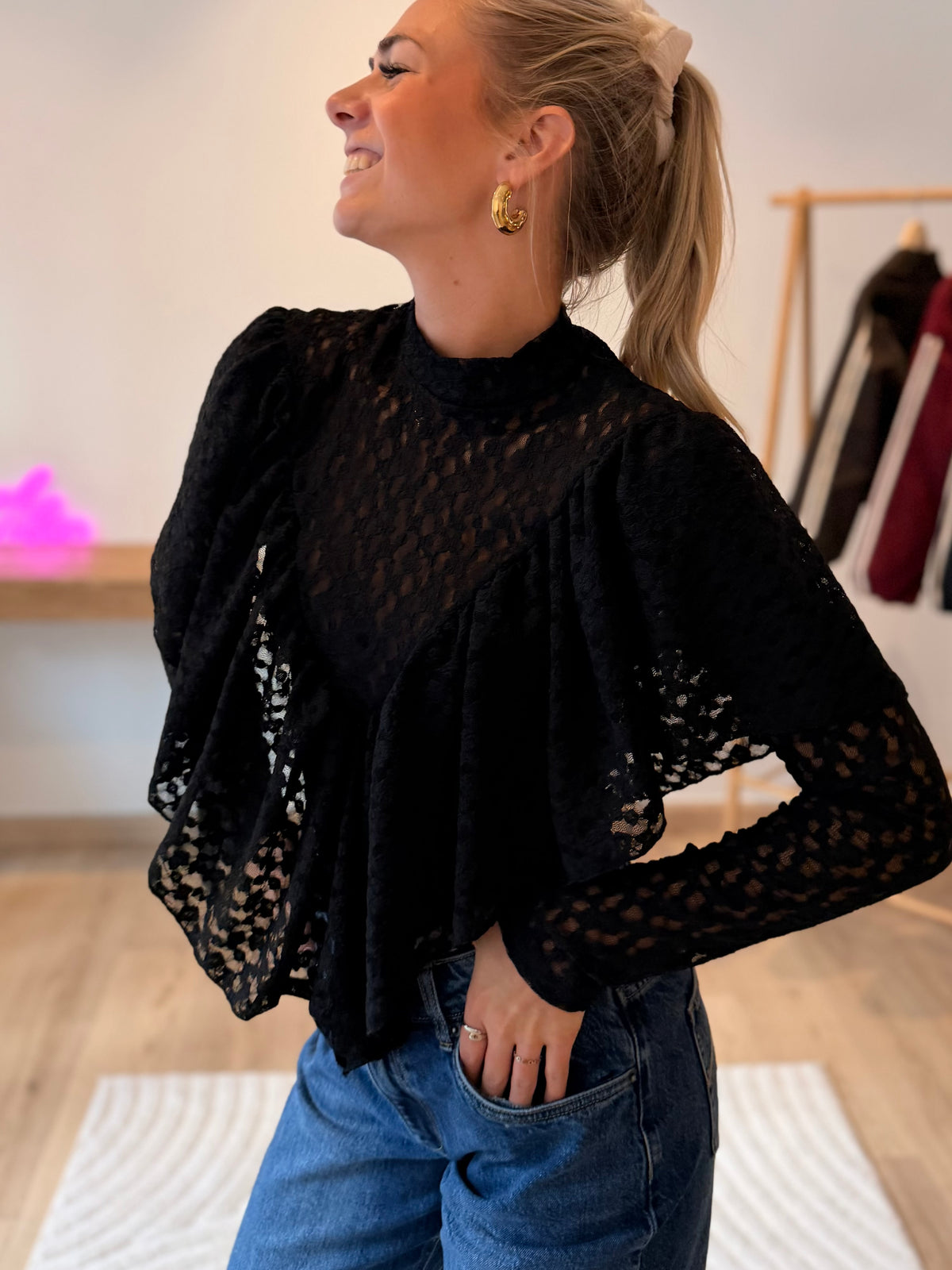 LA BLOUSE LALIE