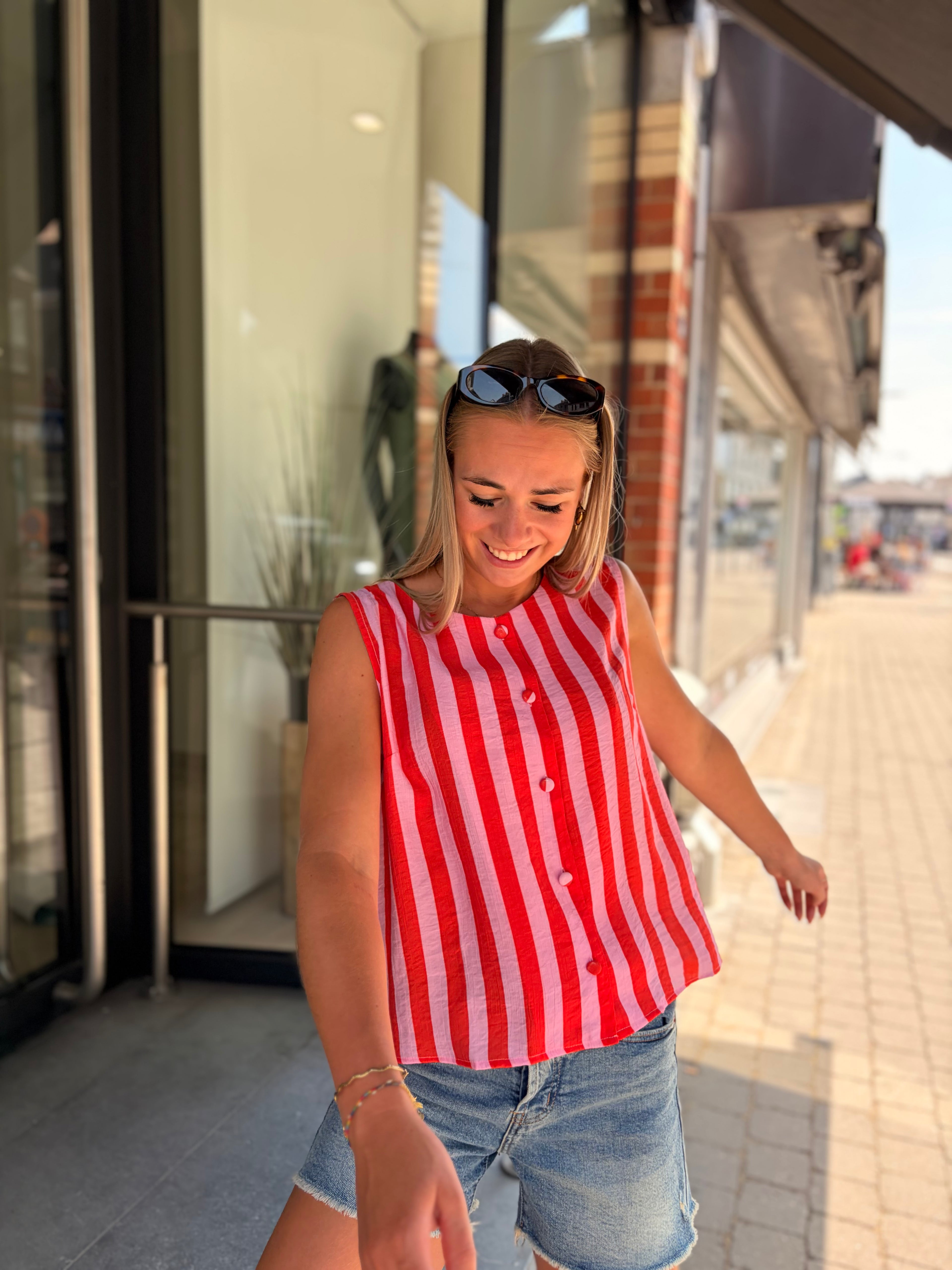 LA BLOUSE DANIE