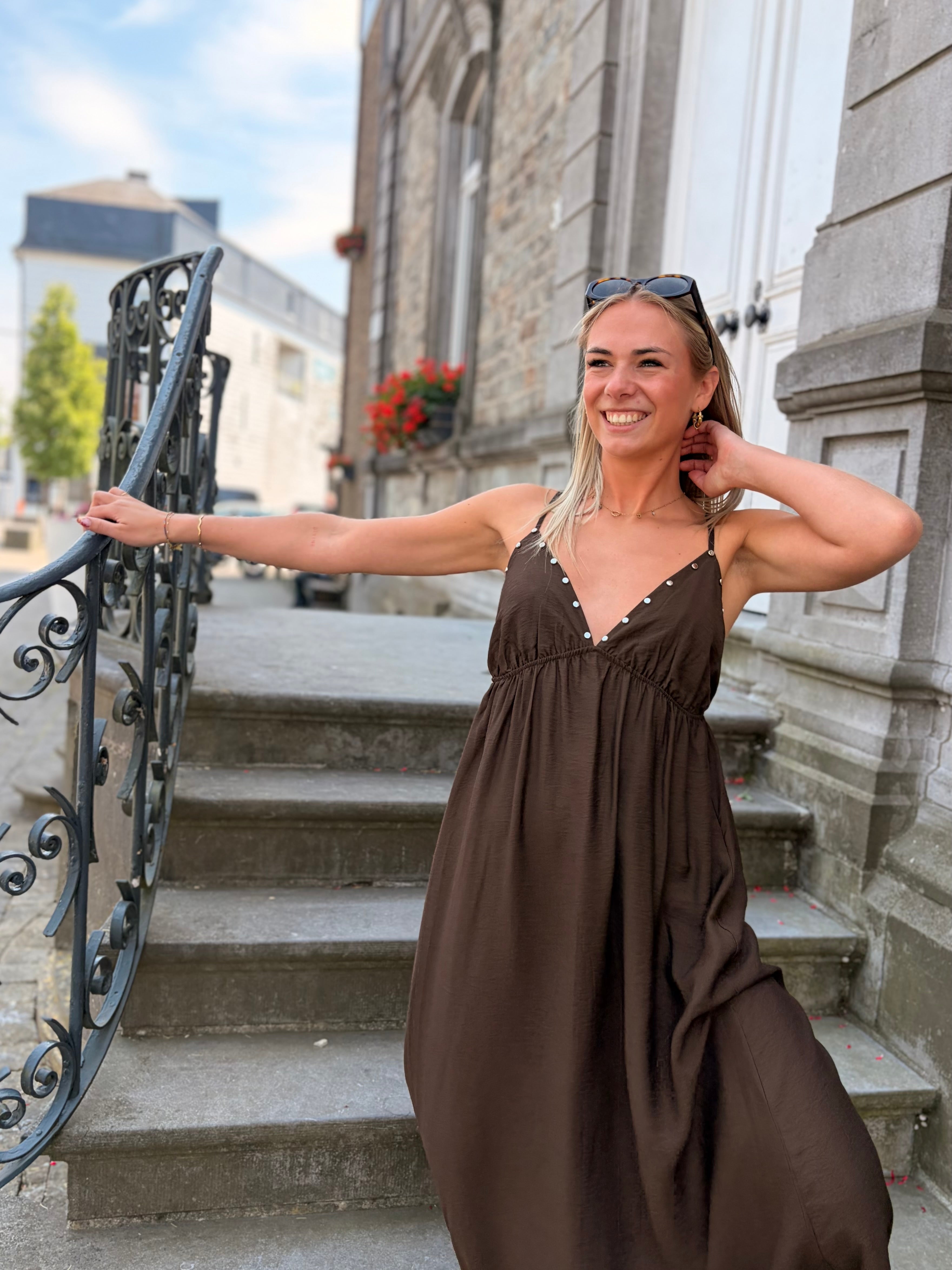 LA ROBE CÉLESTE