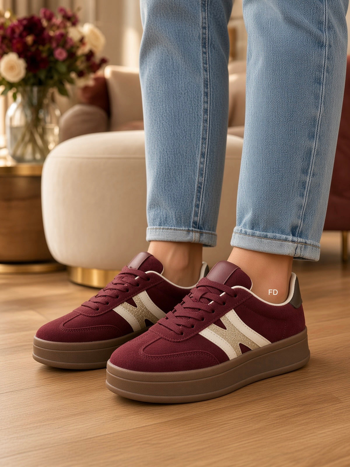 LES BASKETS MONICA