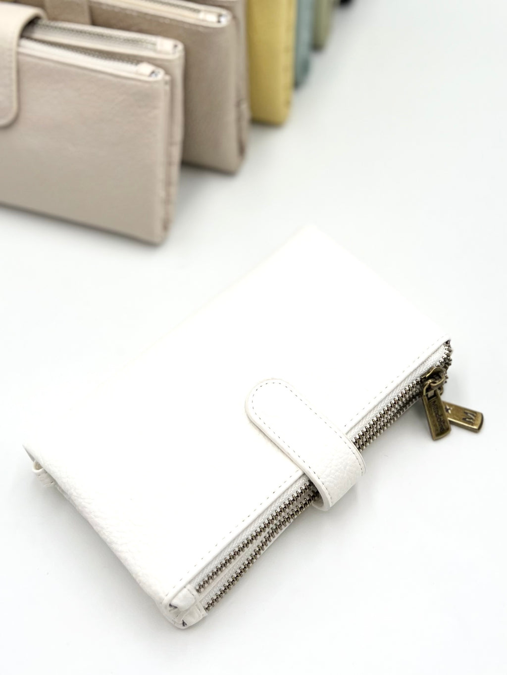 LE PORTEFEUILLE FLAVIA