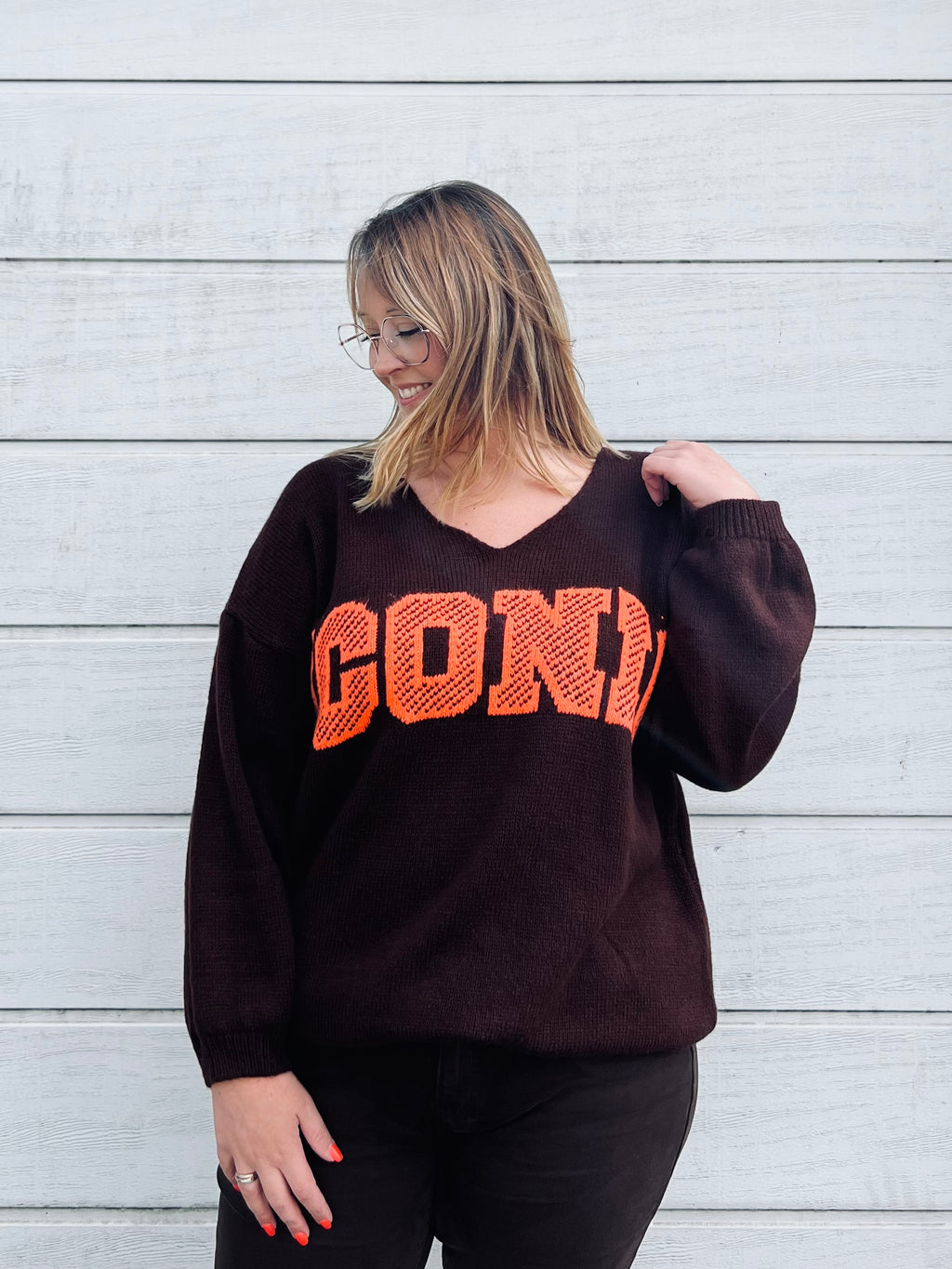 Notre pull « ICONIC » marron