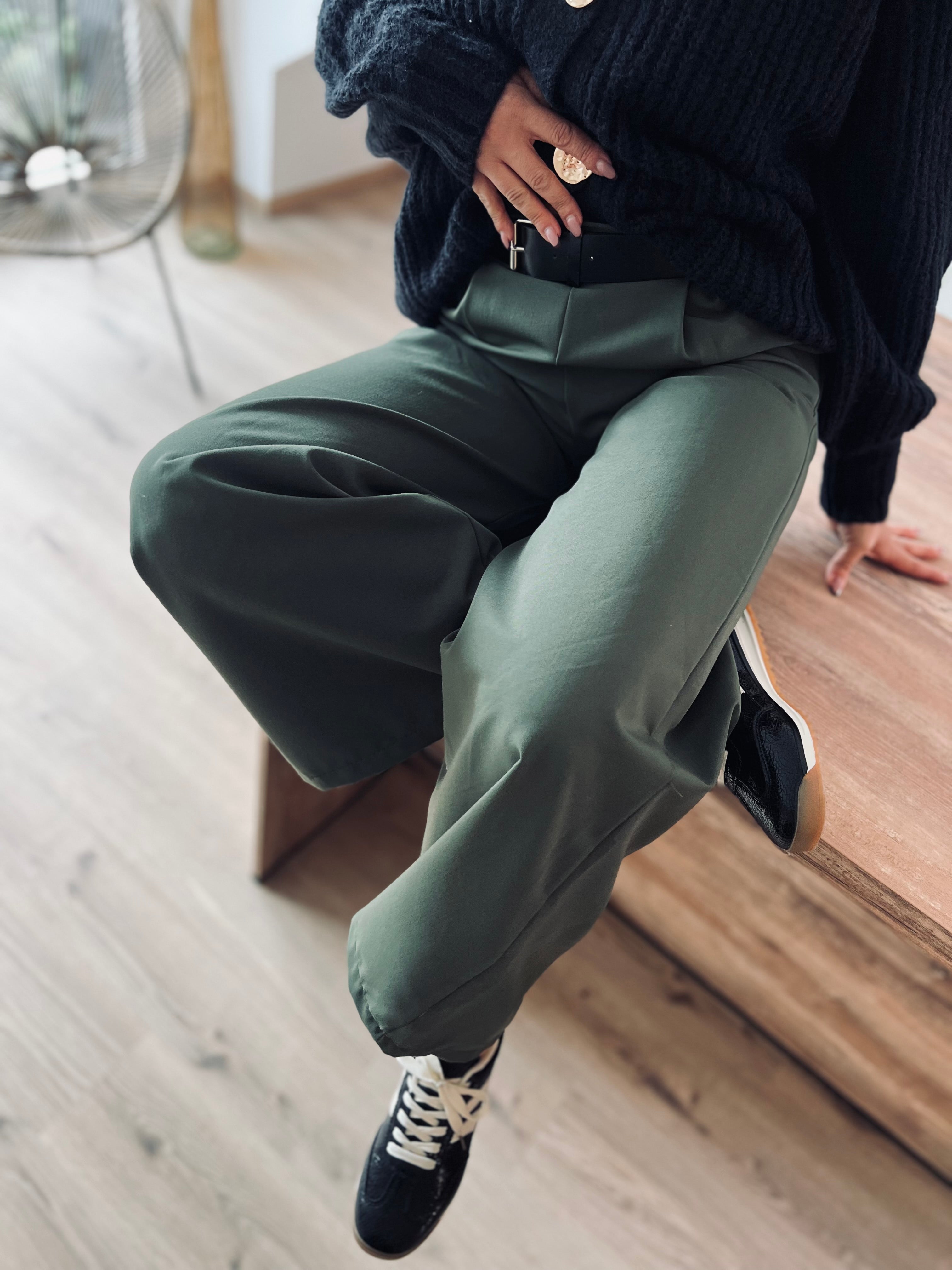 Notre pantalon ALBA kaki