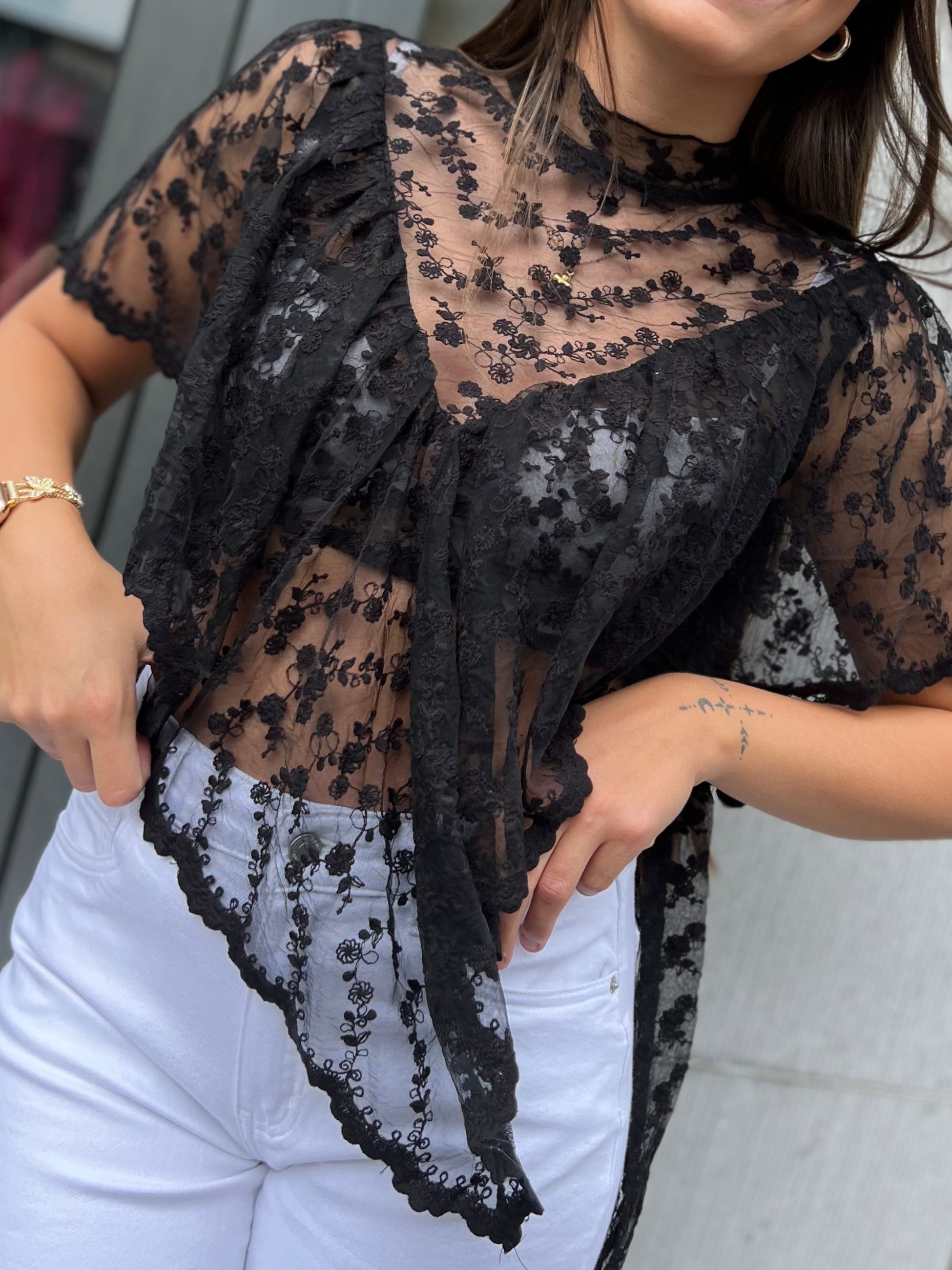 LA BLOUSE JAMIE